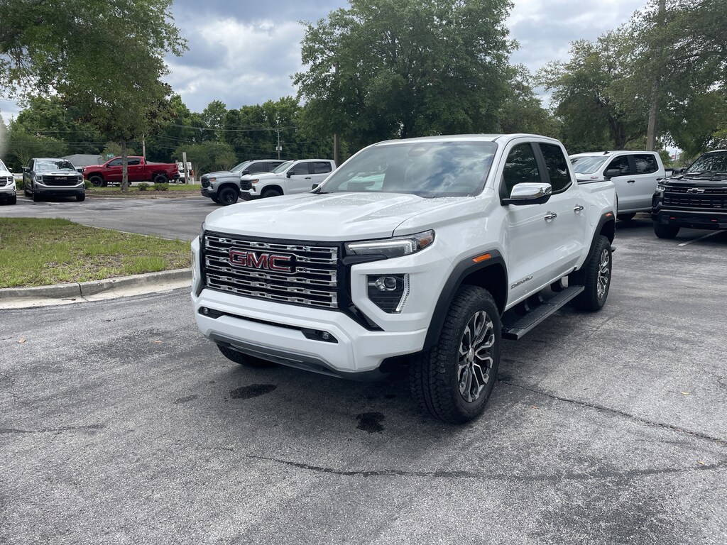 New 2026 GMC Canyon Denali Truck