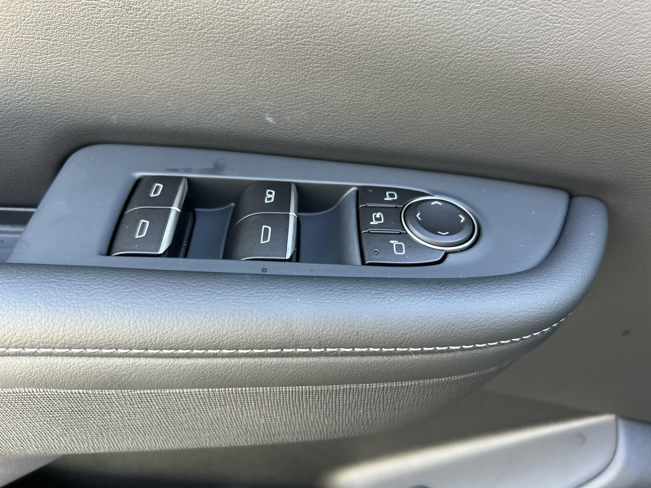 2026 Buick Enclave Sport Touring - Photo 20