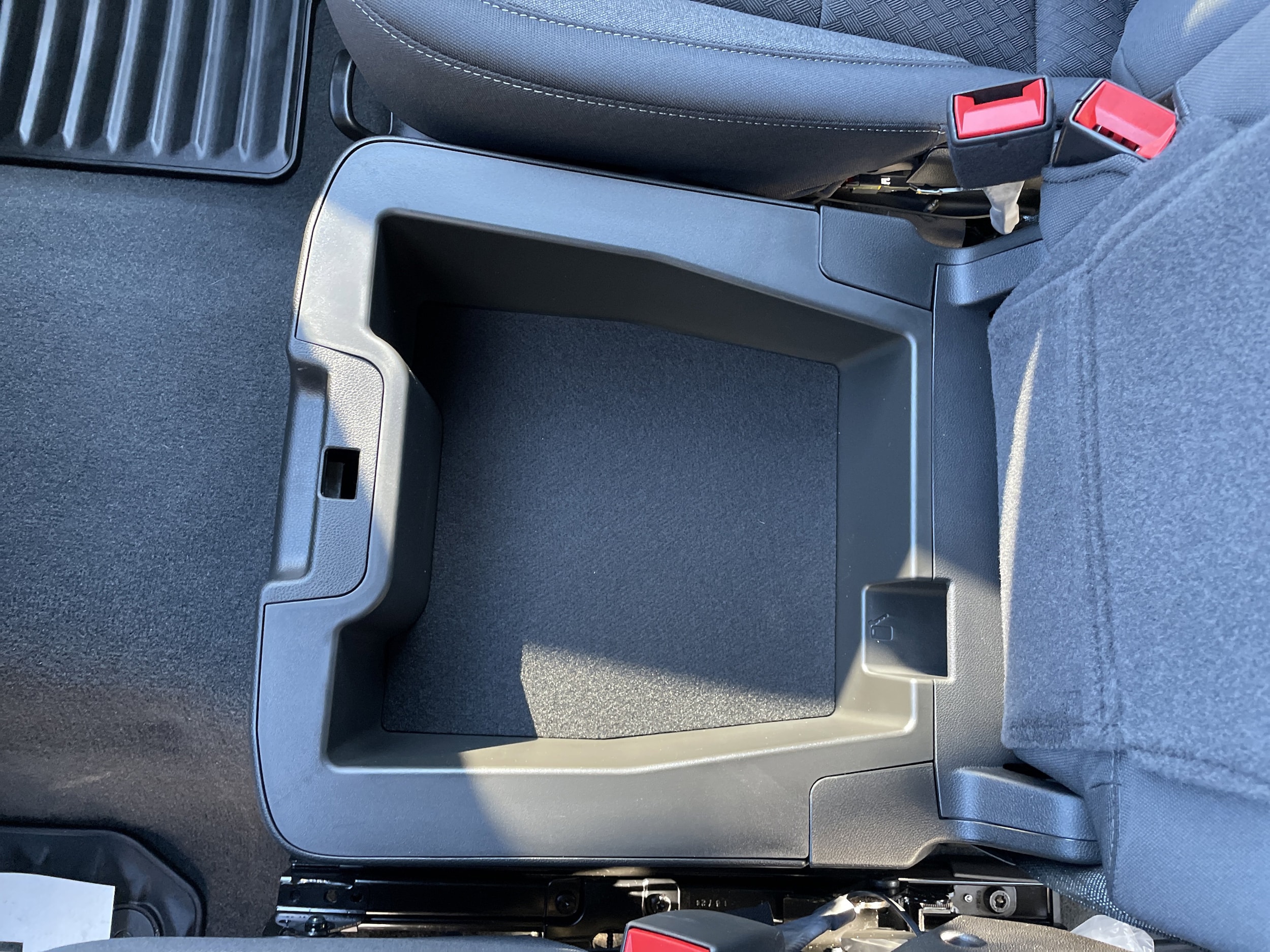 2025 Chevrolet Silverado 1500 LT - Photo 29
