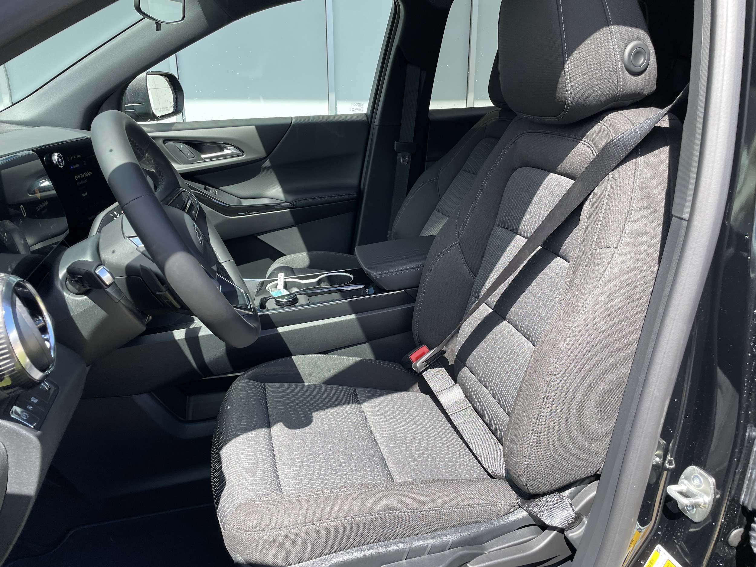 2026 Chevrolet Equinox LT - Photo 12