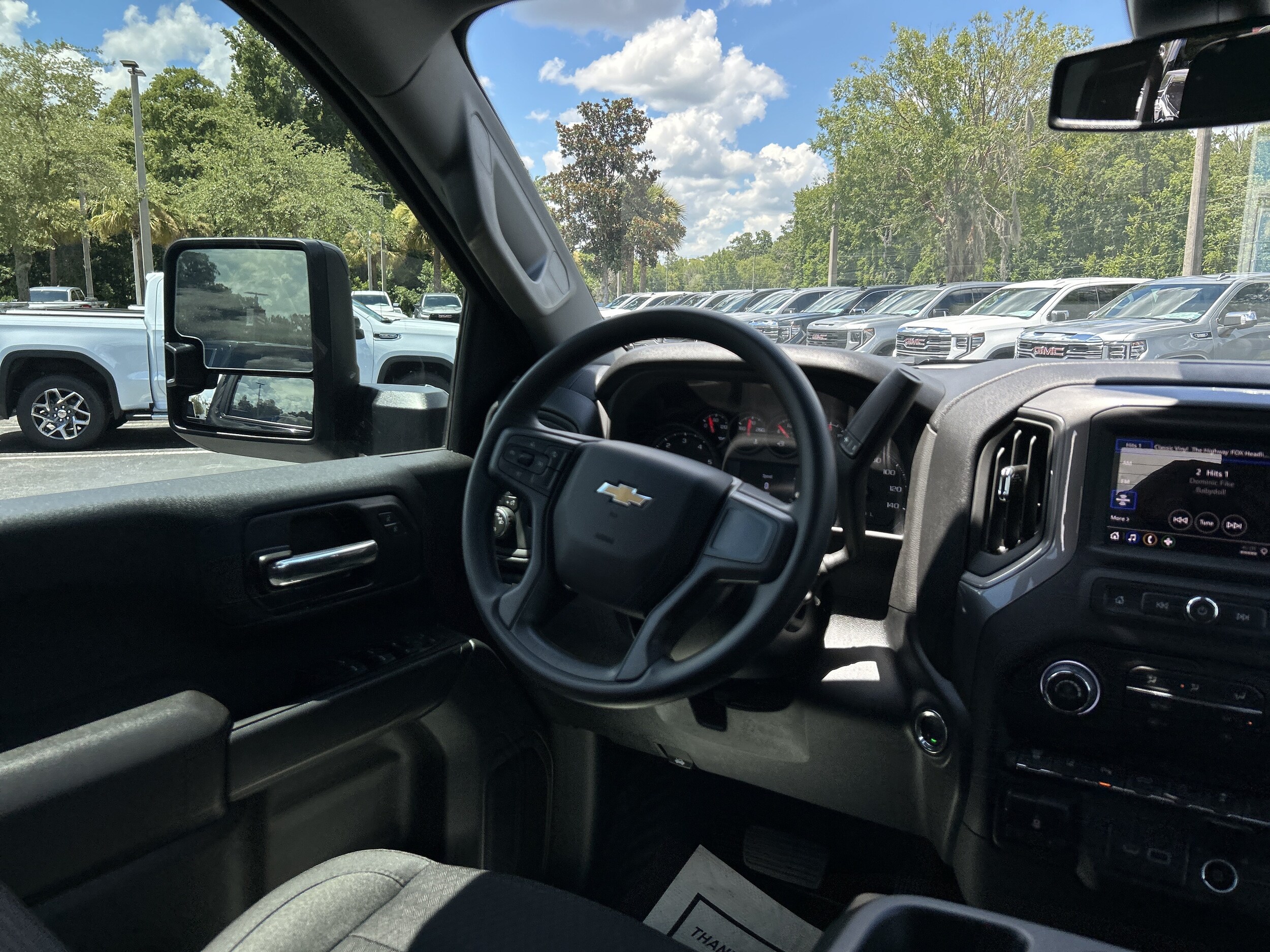 2026 Chevrolet Silverado 2500 HD Custom - Photo 33