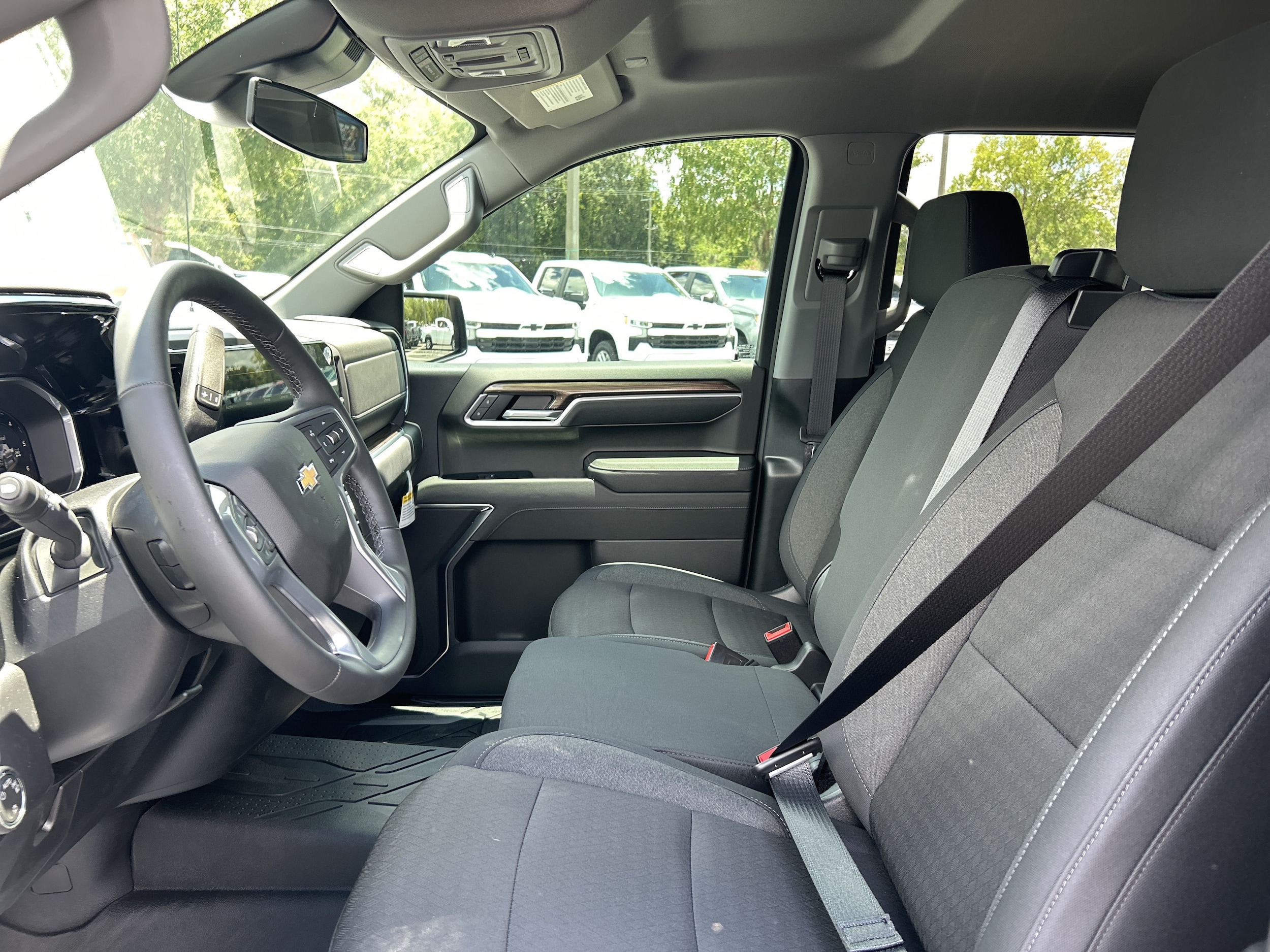 2026 Chevrolet Silverado 1500 LT - Photo 16