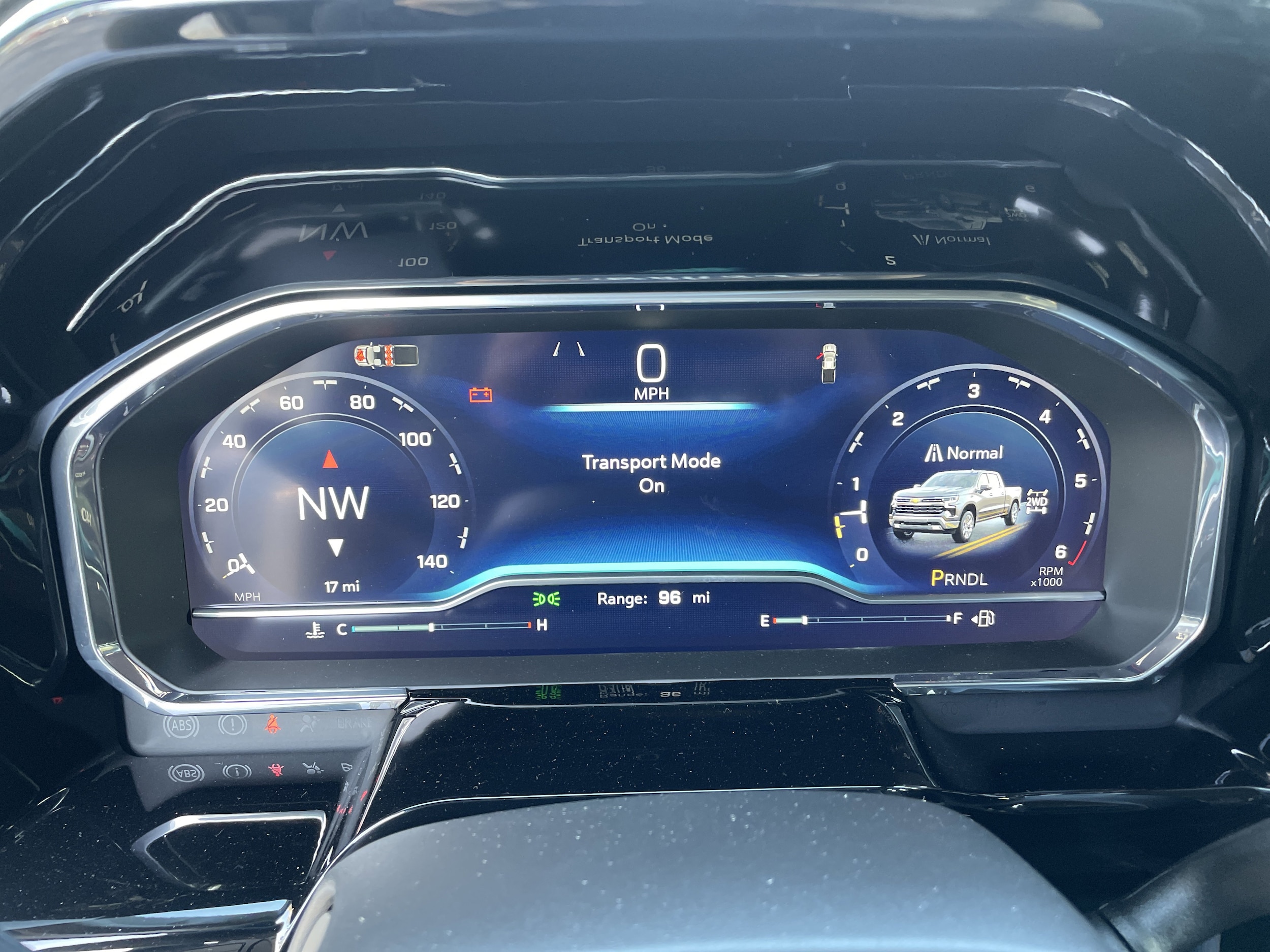 2025 Chevrolet Silverado 1500 LT - Photo 18