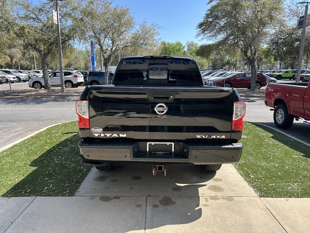 Used 2020 Nissan Titan Crew Cab SV 4x4 Truck