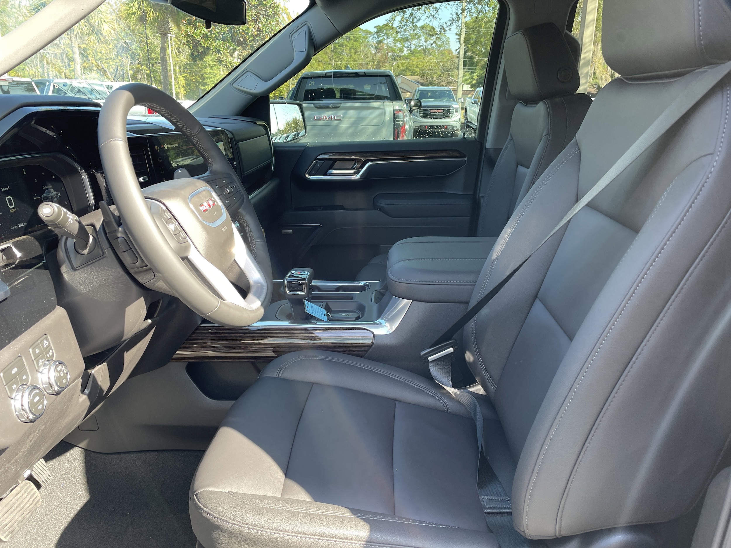 2026 GMC Sierra 1500 Elevation - Photo 13