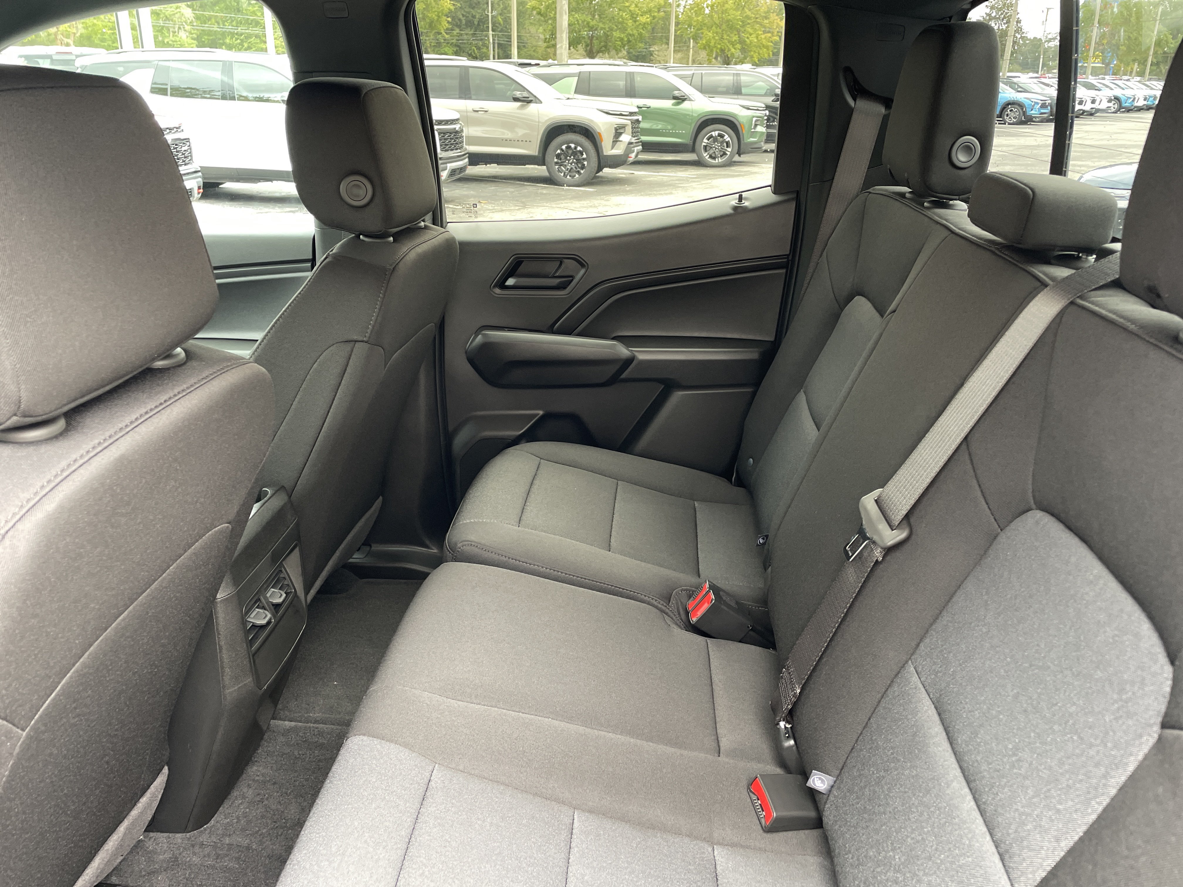 2026 Chevrolet Colorado Trail Boss - Photo 58