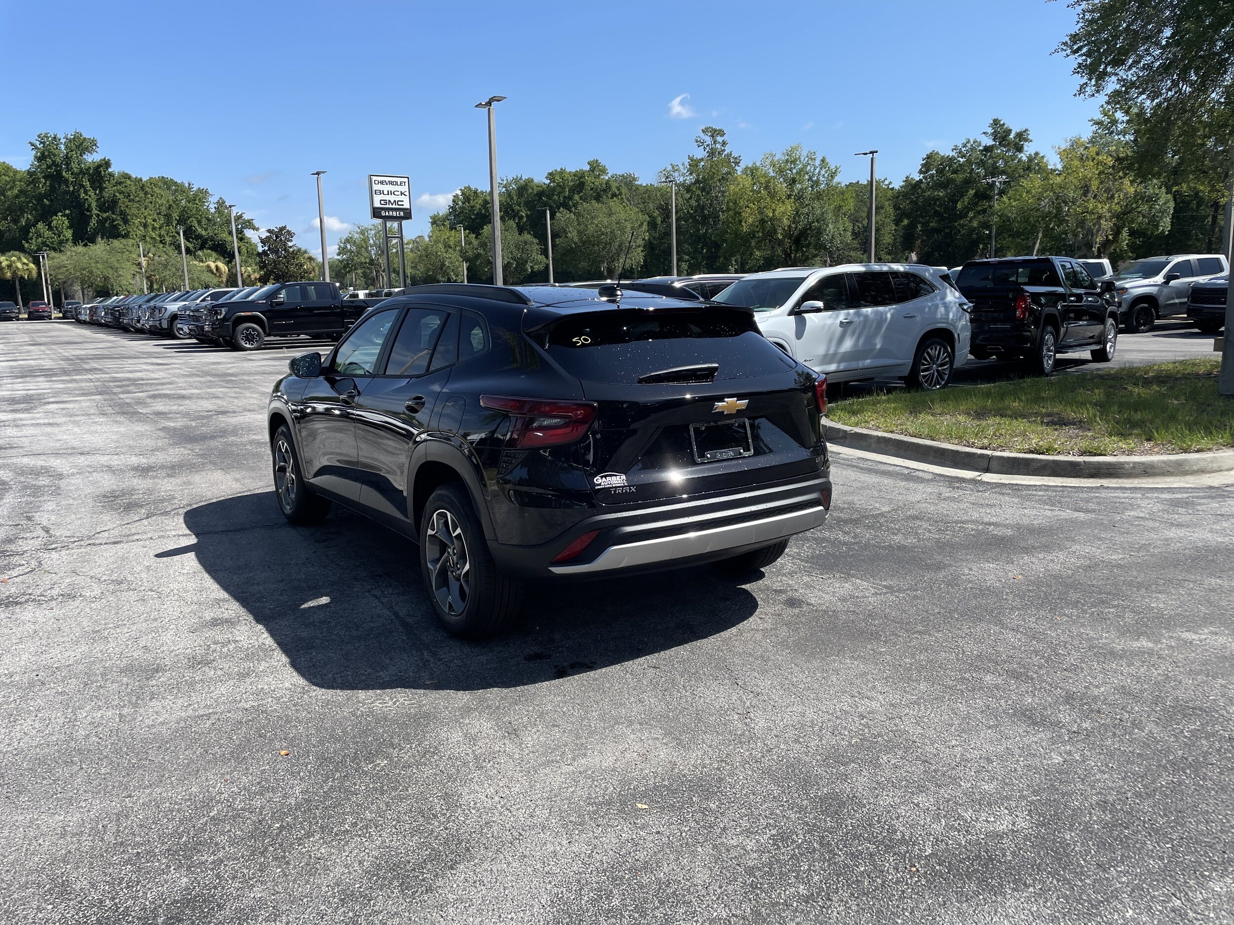 2026 Chevrolet Trax LT - Photo 5