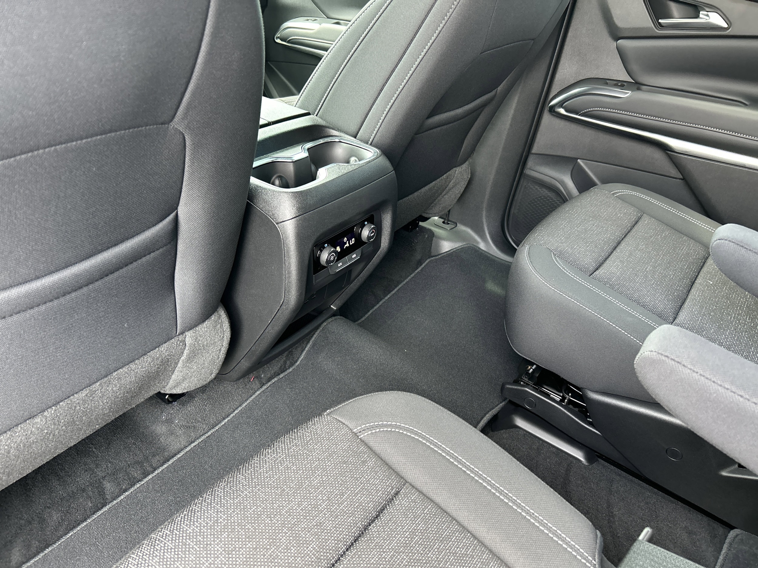 2026 Chevrolet Traverse LT - Photo 42