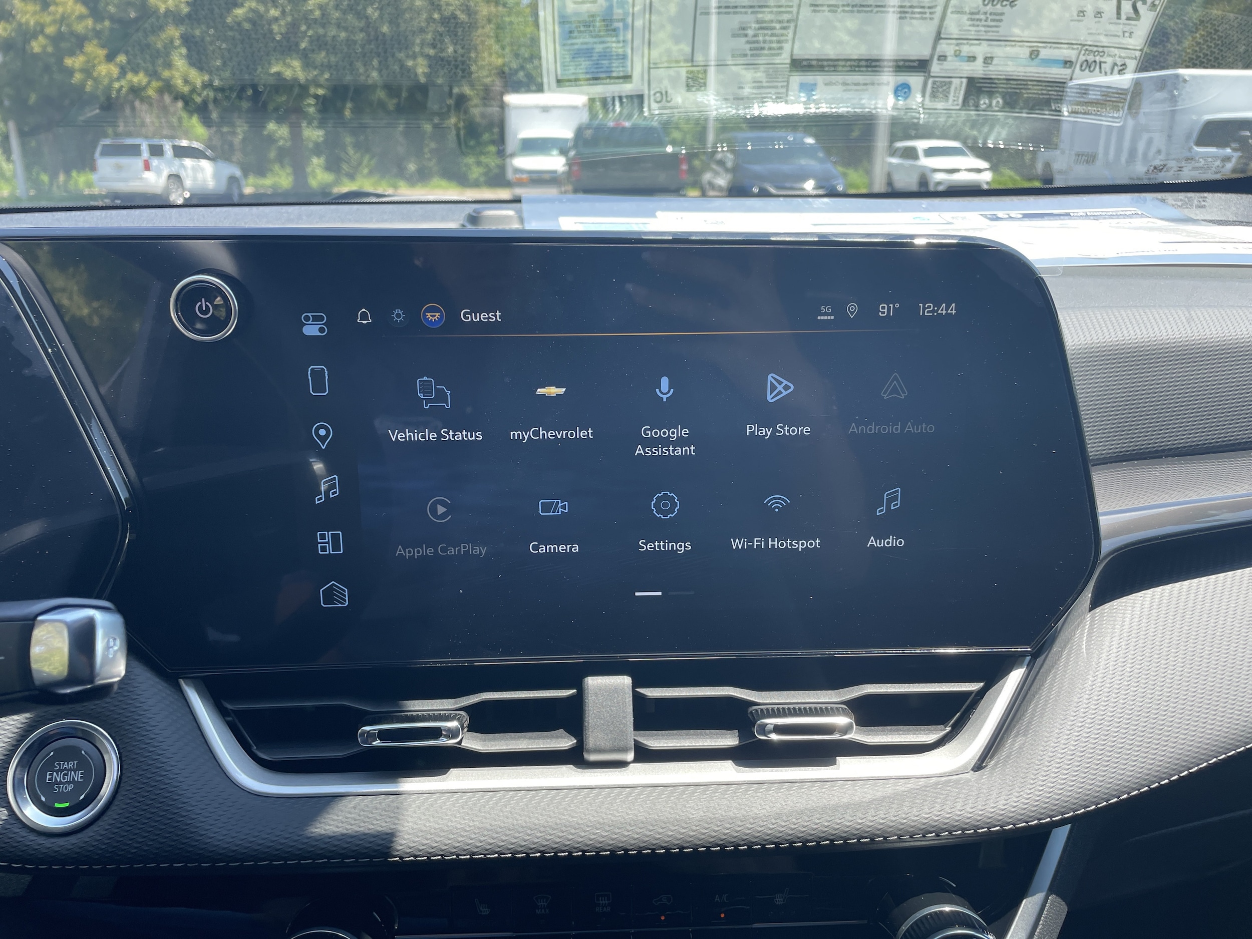 2027 Chevrolet Equinox LT - Photo 21