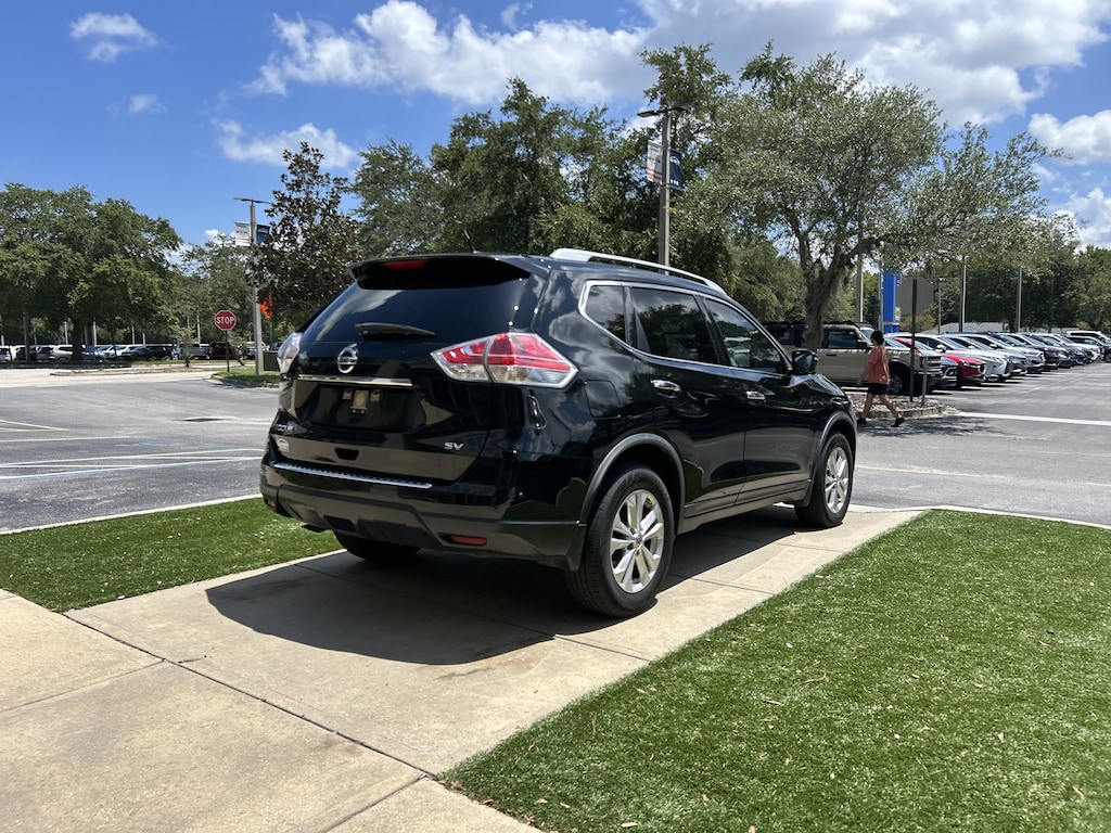 Used 2016 Nissan Rogue SV SUV