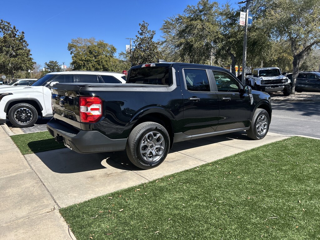 Used 2025 Ford Maverick XLT Truck