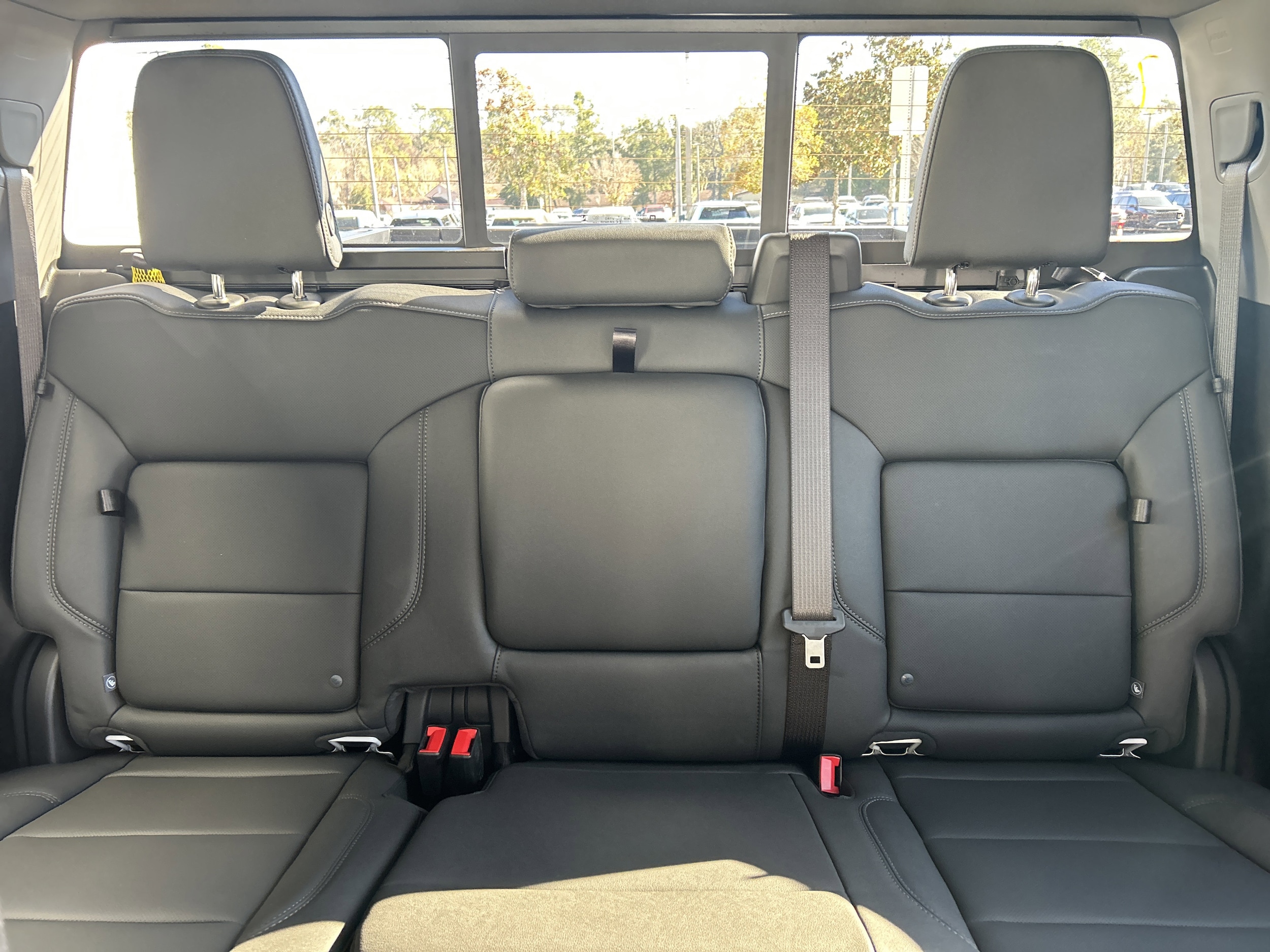 2026 GMC Sierra 1500 SLT - Photo 17