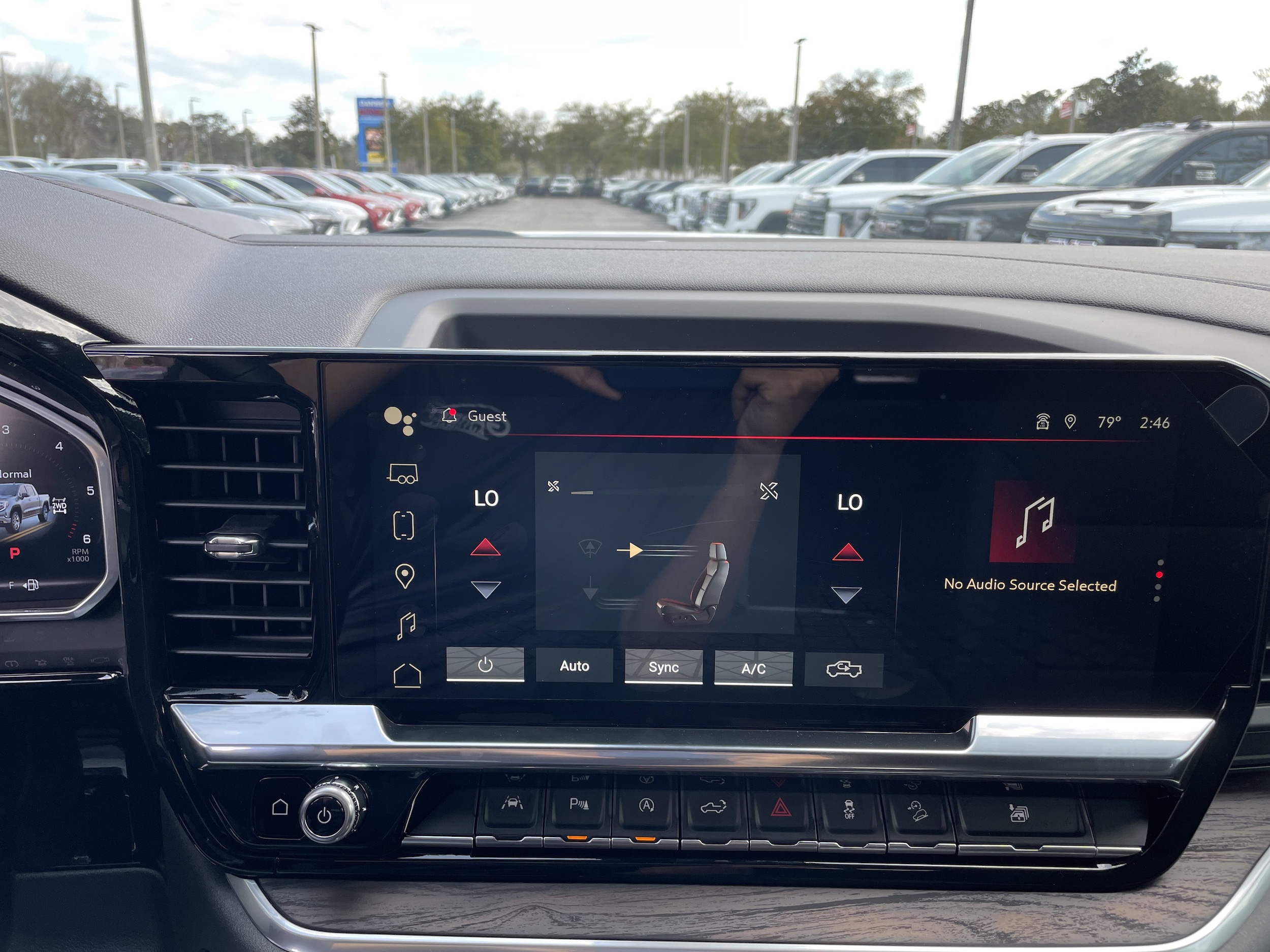 2026 GMC Sierra 1500 SLT - Photo 27
