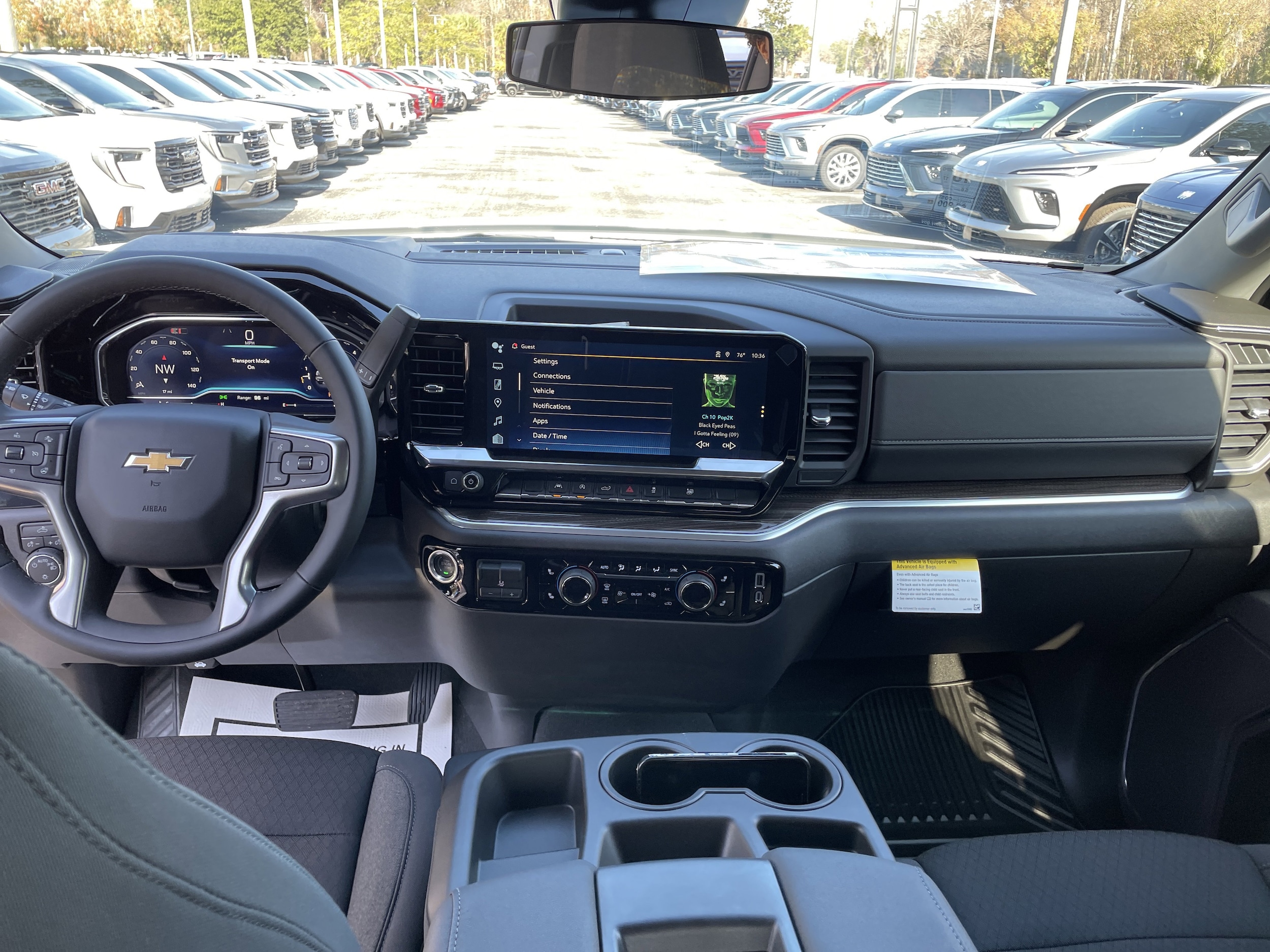2025 Chevrolet Silverado 1500 LT - Photo 34