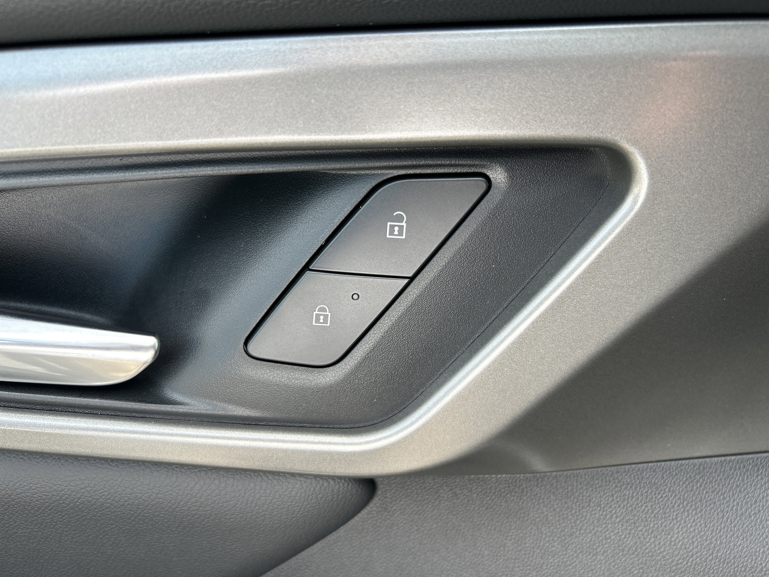 2026 Chevrolet Traverse LT - Photo 15
