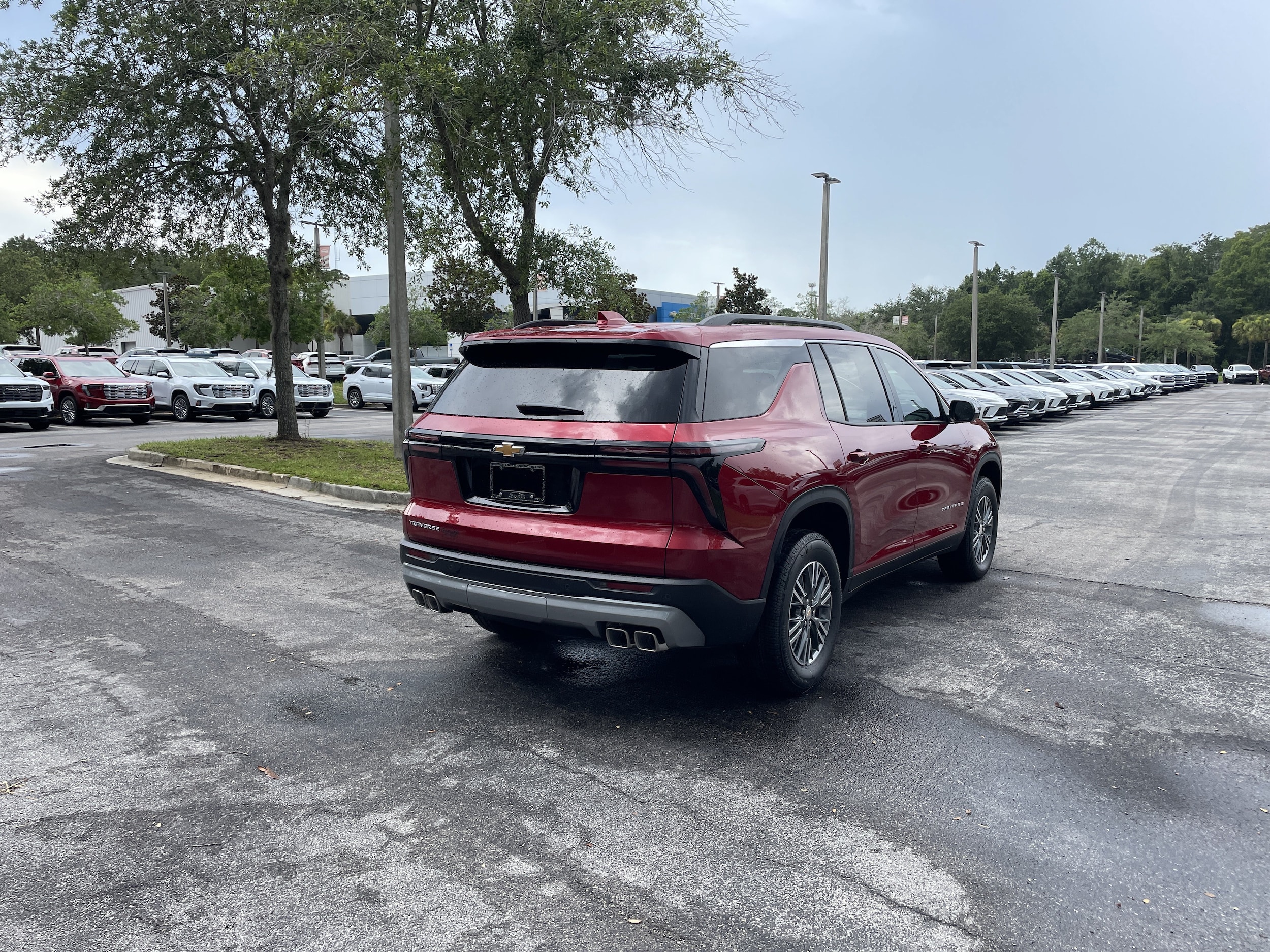 2026 Chevrolet Traverse LT - Photo 7