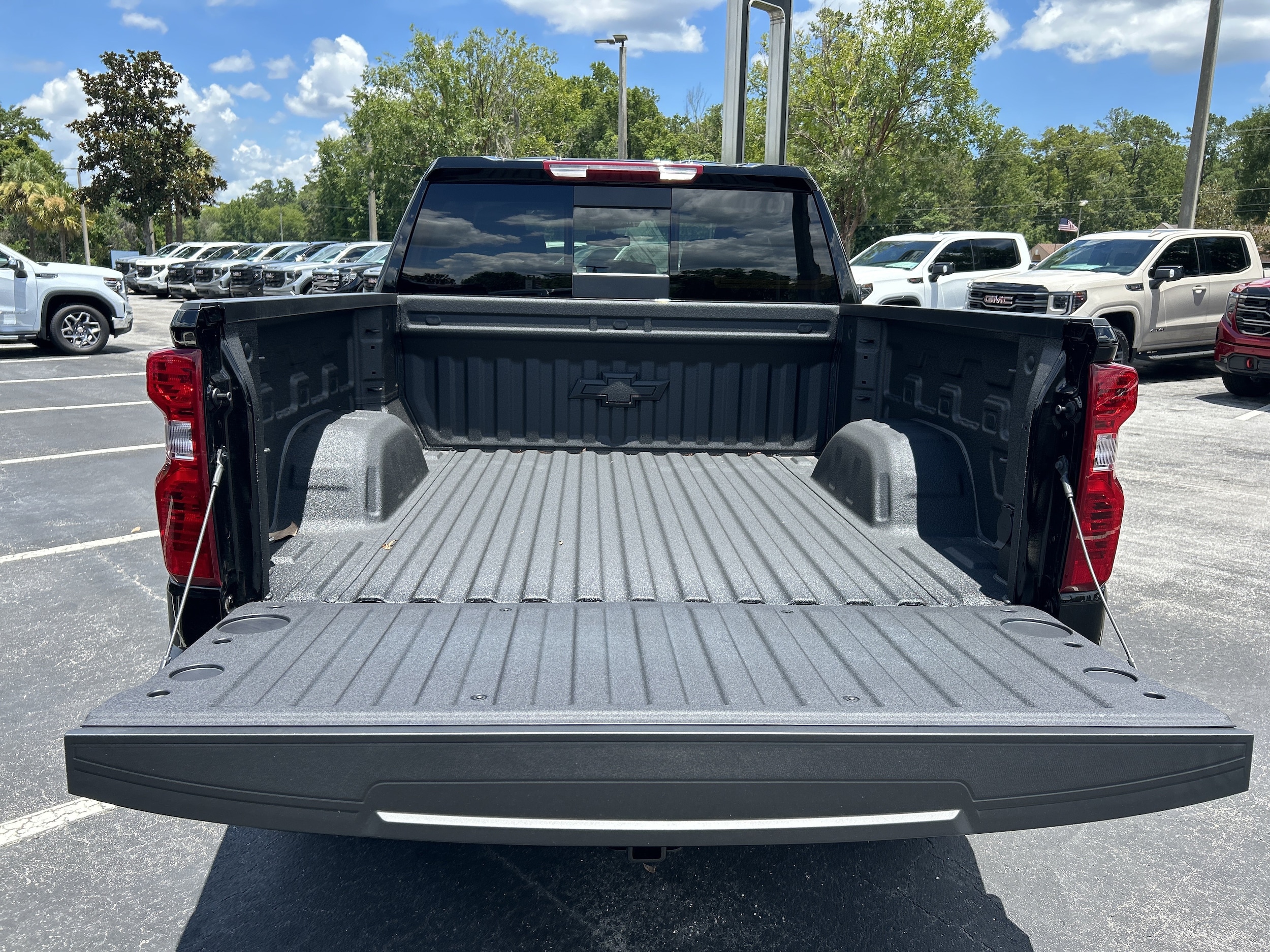 2026 Chevrolet Silverado 1500 LT - Photo 7