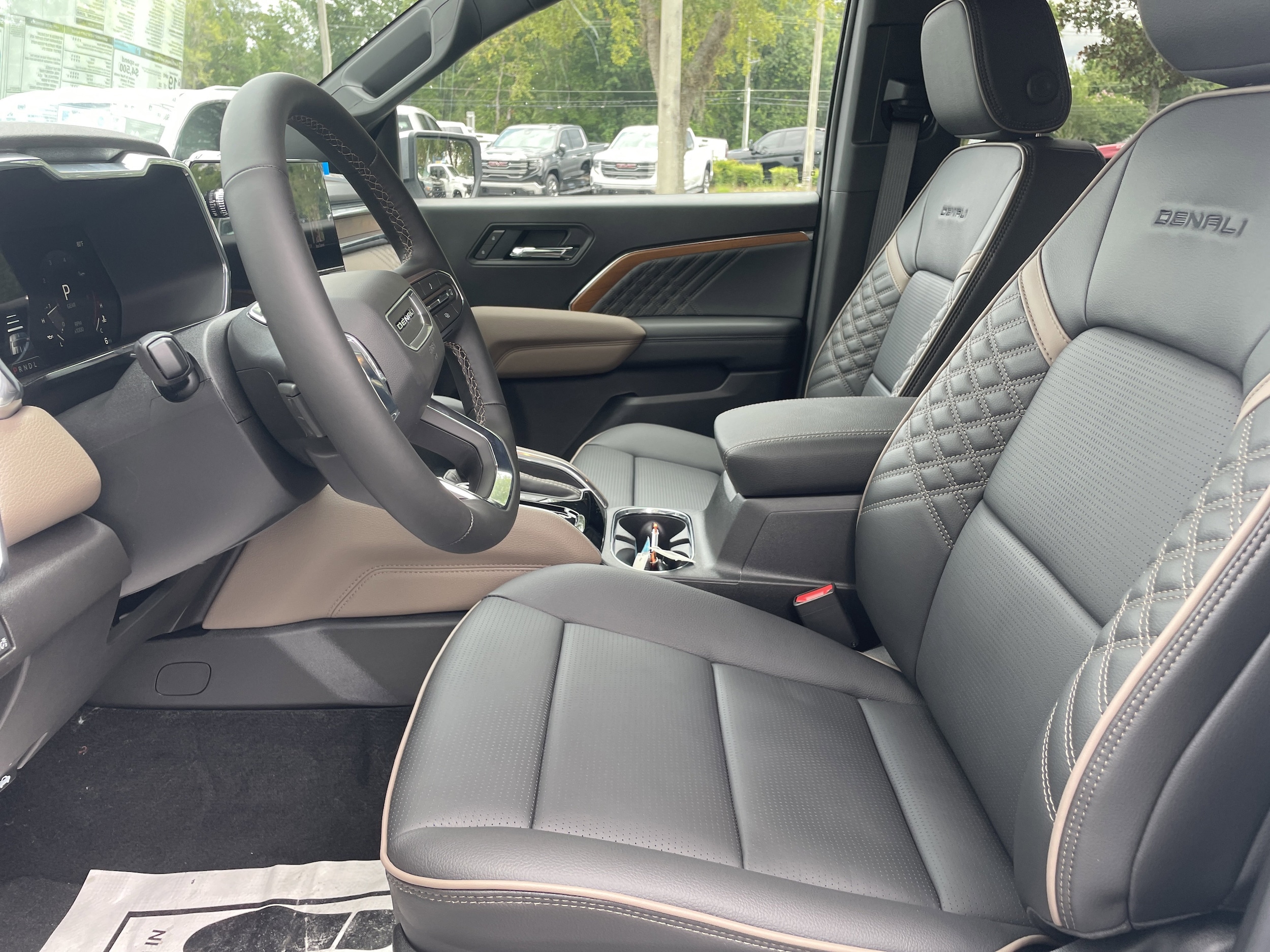 2026 GMC Canyon Denali - Photo 13