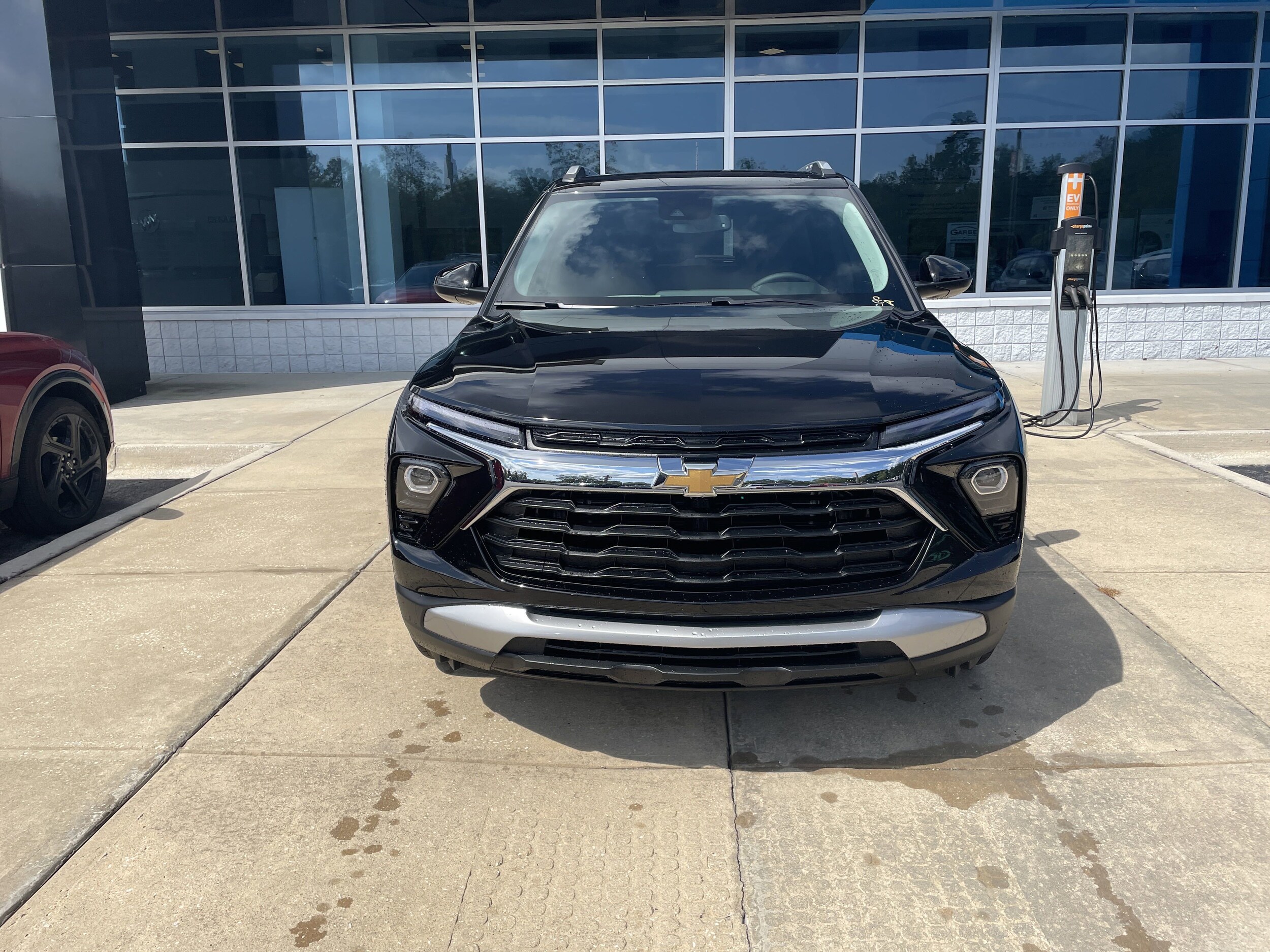 2026 Chevrolet Trailblazer LT photo 2