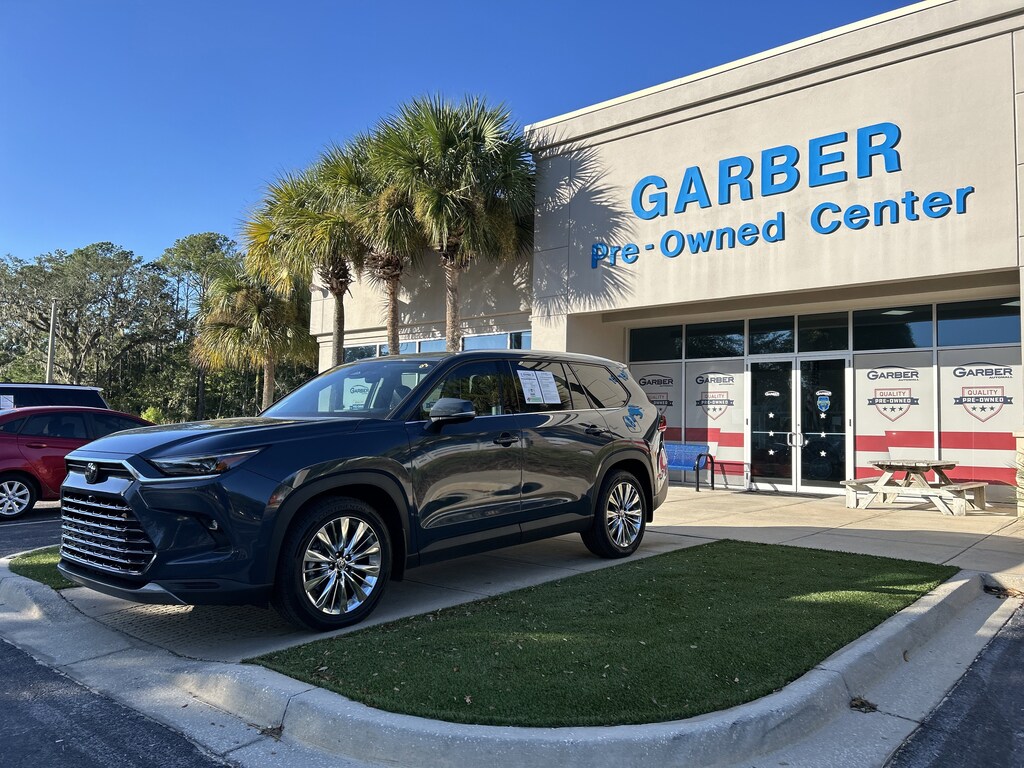 Used 2024 Toyota Grand Highlander Platinum SUV