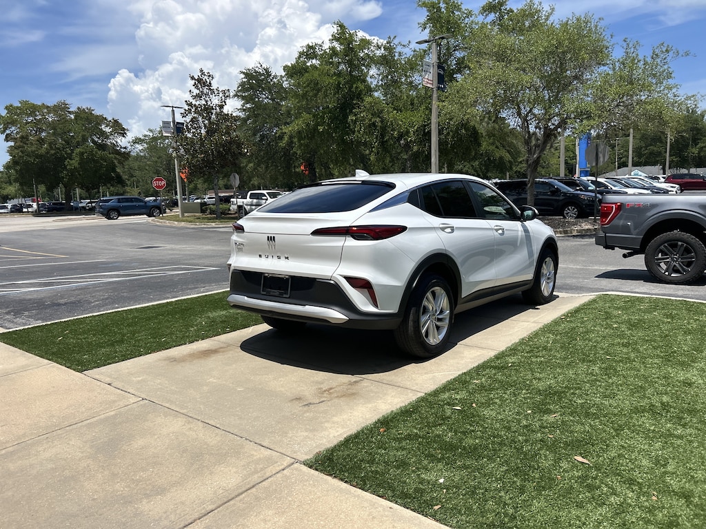 Used 2025 Buick Envista Preferred SUV