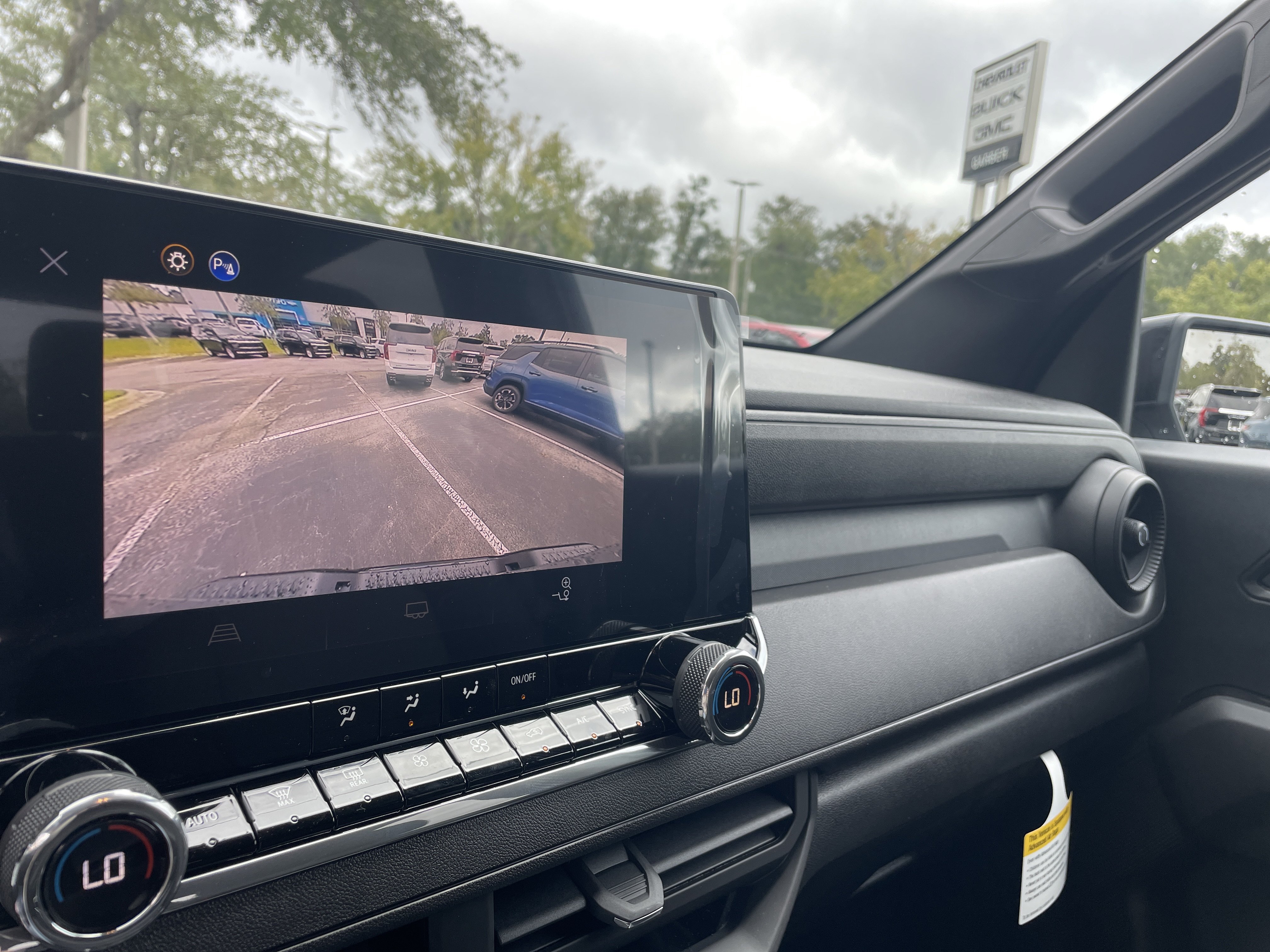 2026 Chevrolet Colorado Trail Boss - Photo 51