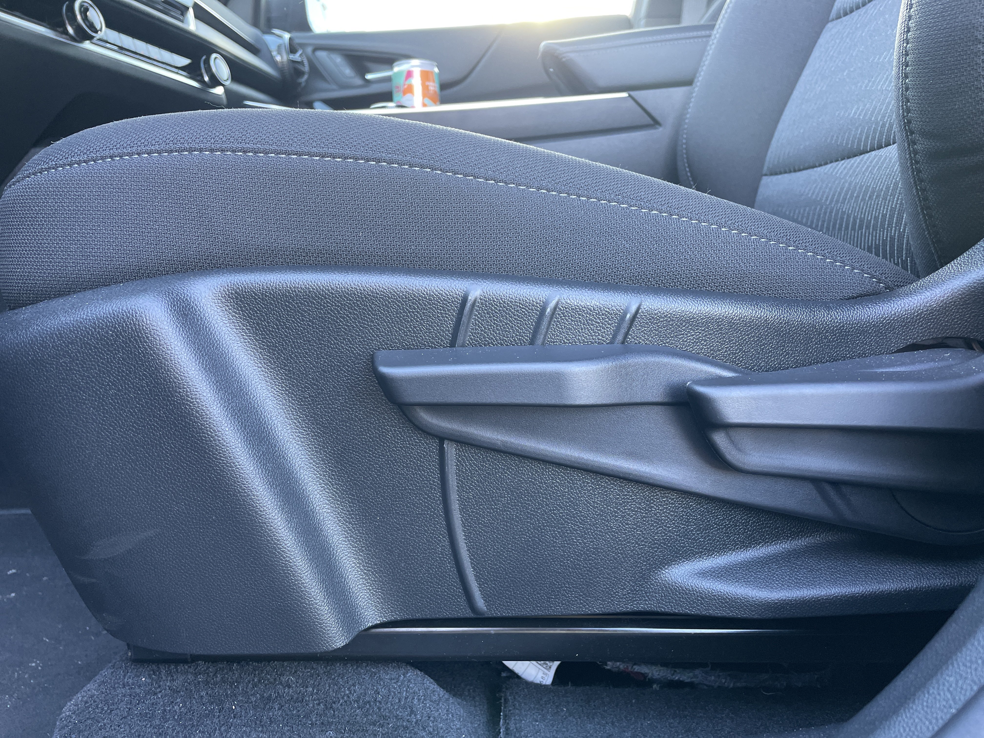 2027 Chevrolet Equinox LT - Photo 14