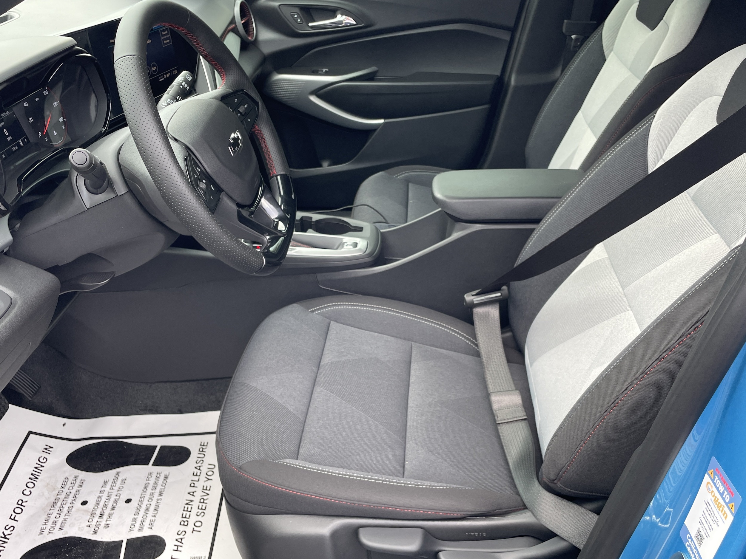 2026 Chevrolet Trax RS - Photo 12
