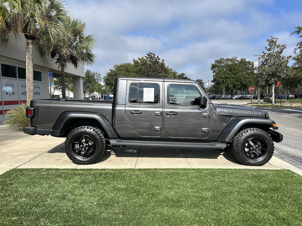 Used 2025 Jeep Gladiator High Tide
