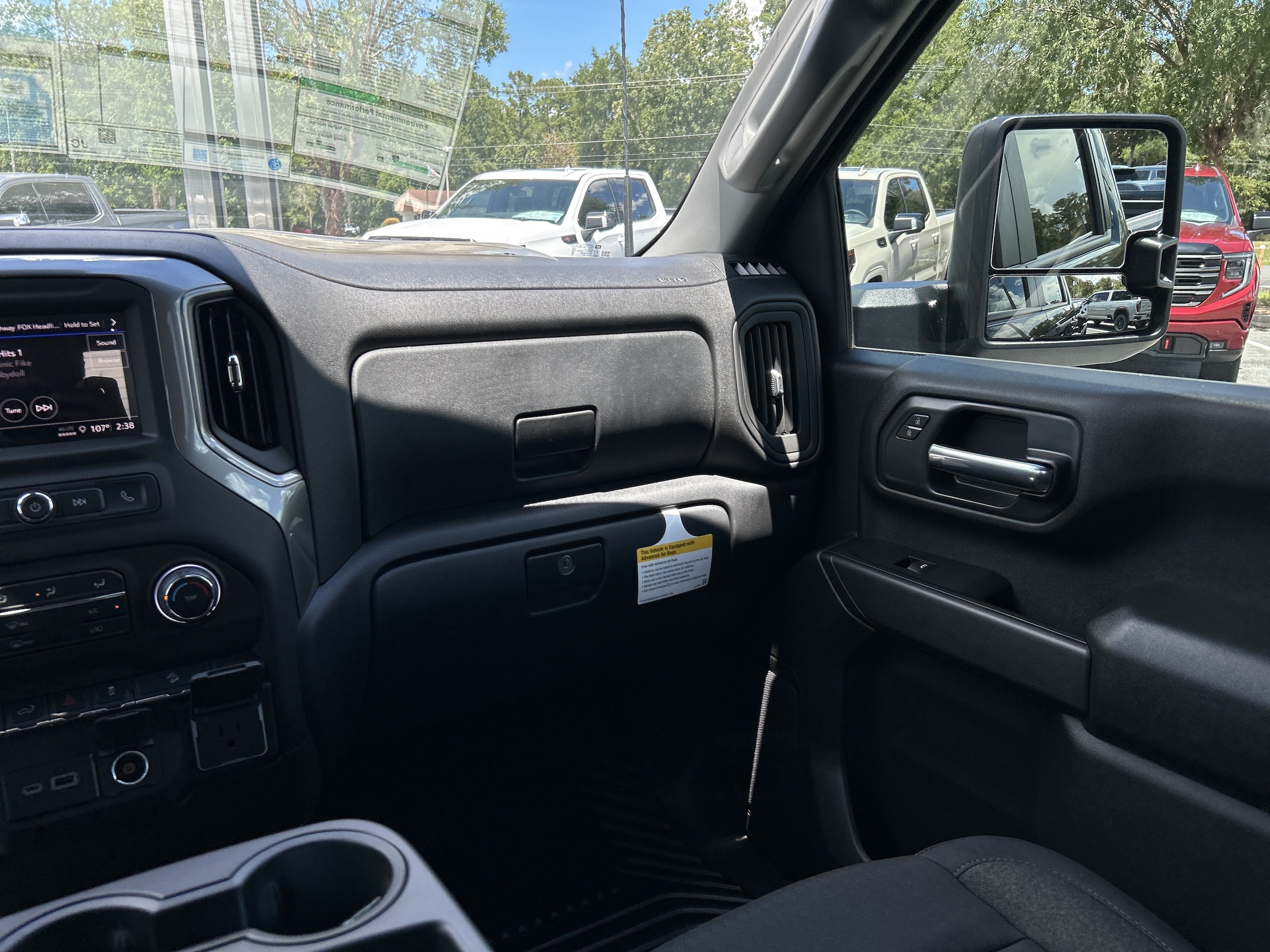 2026 Chevrolet Silverado 2500 HD Custom - Photo 34