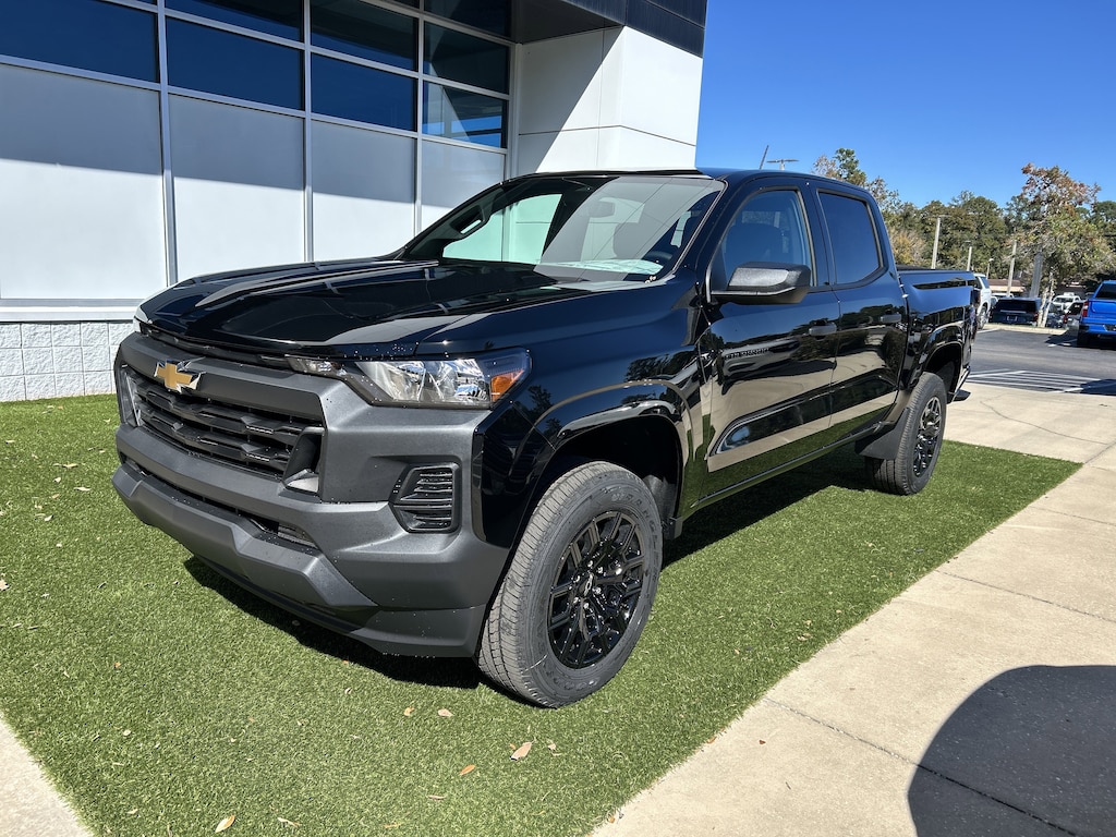 New 2026 Chevrolet Colorado WT Truck