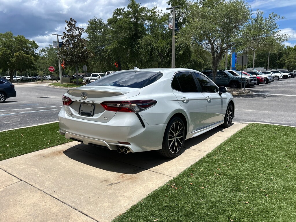 Used 2024 Toyota Camry SE Sedan