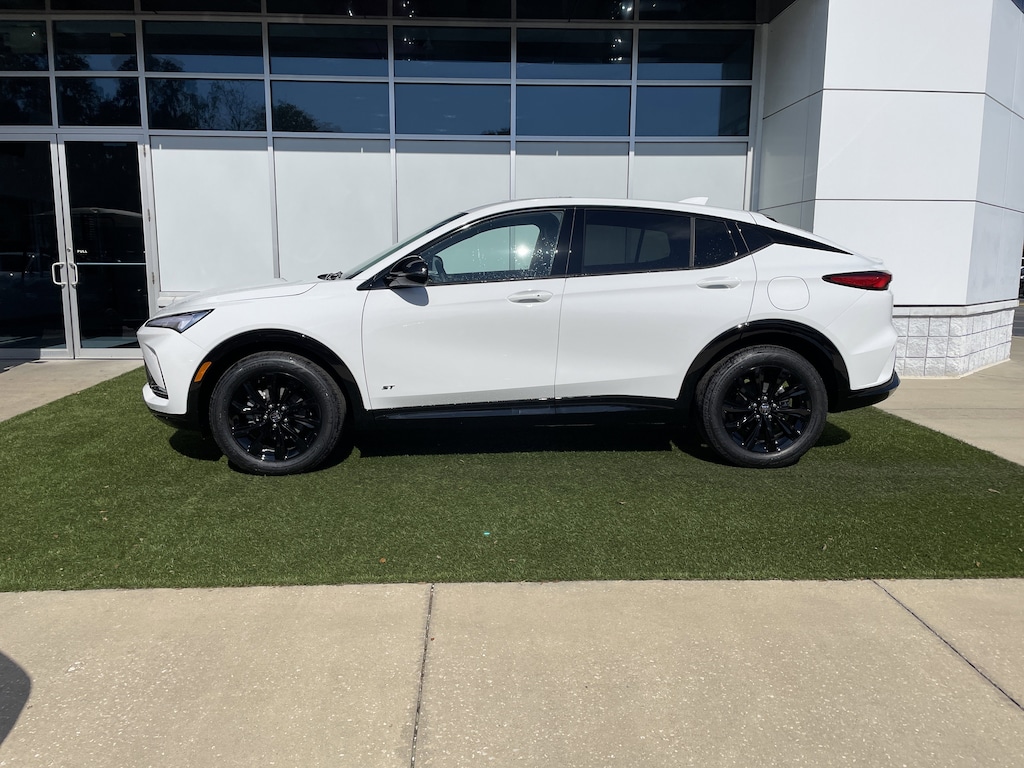 New 2026 Buick Envista Sport Touring SUV