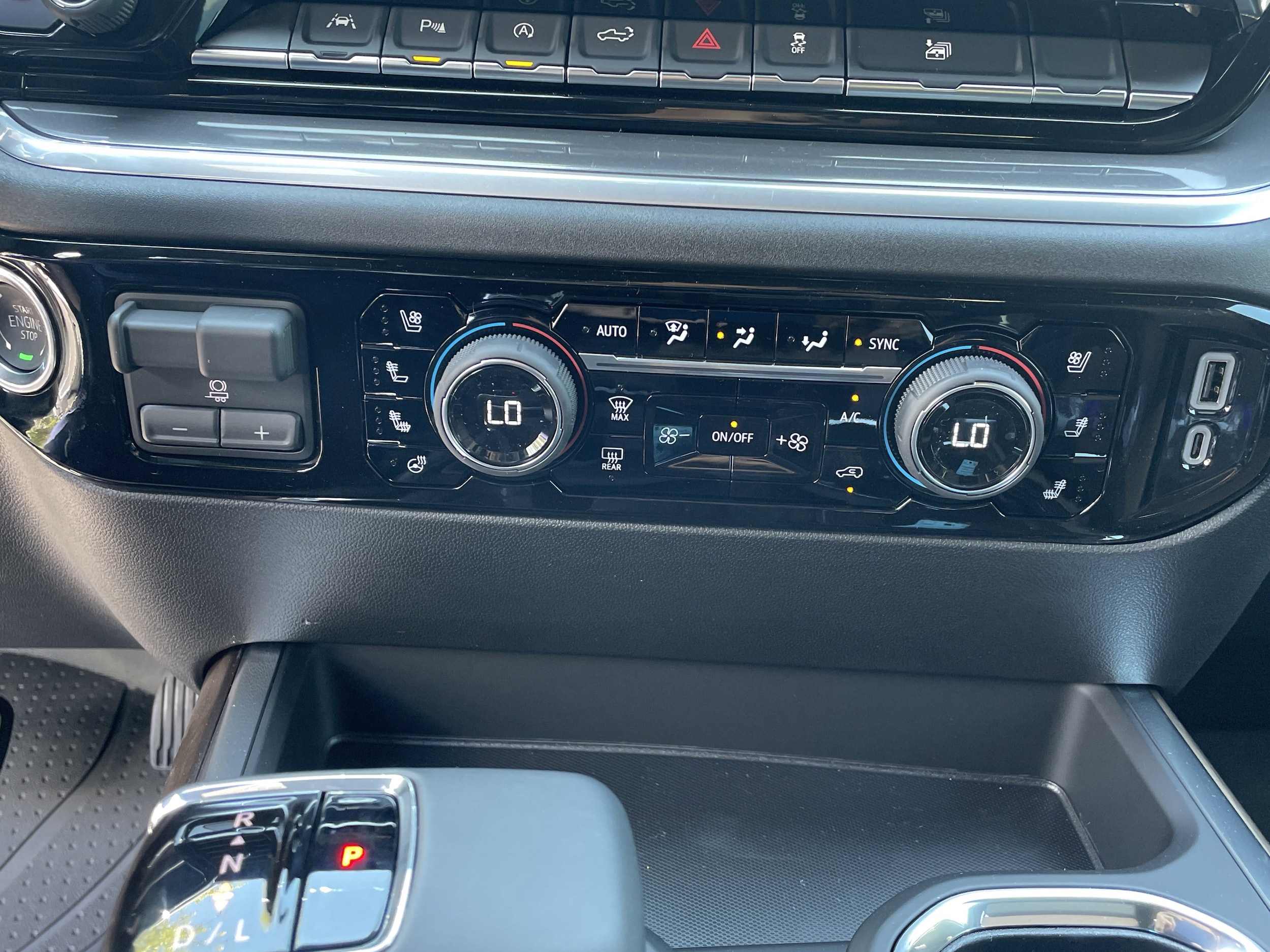 2026 Chevrolet Silverado 1500 High Country - Photo 25
