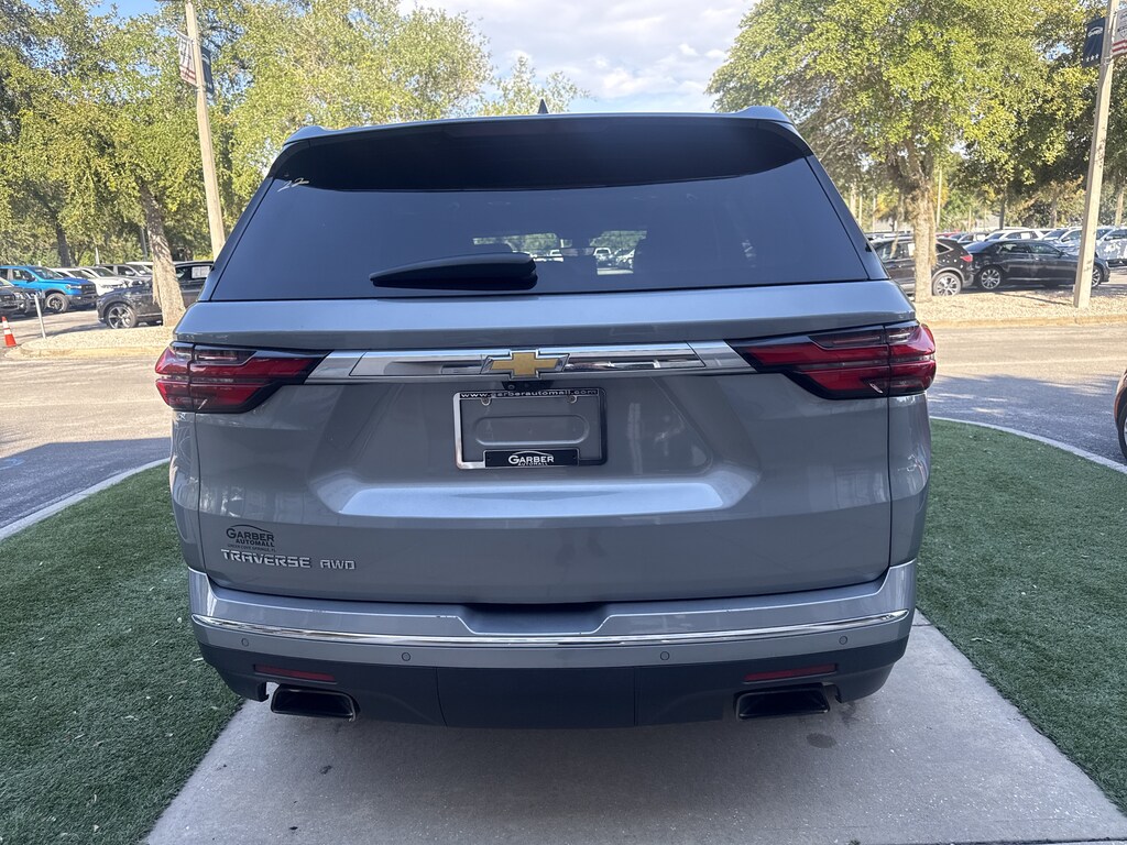 Used 2023 Chevrolet Traverse High Country SUV