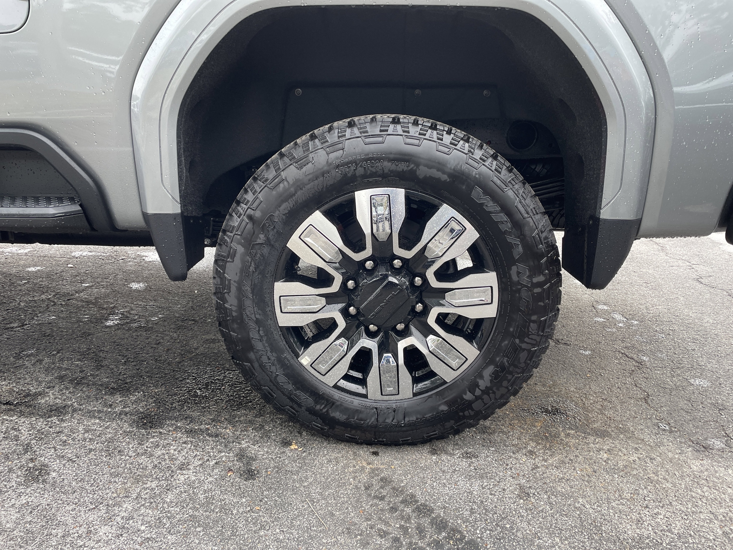 2025 GMC Sierra 2500HD Denali - Photo 9