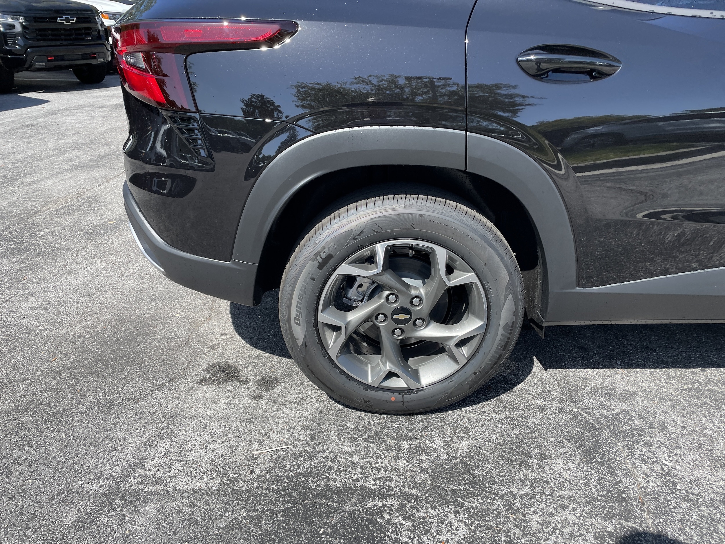 2026 Chevrolet Trax LT - Photo 9