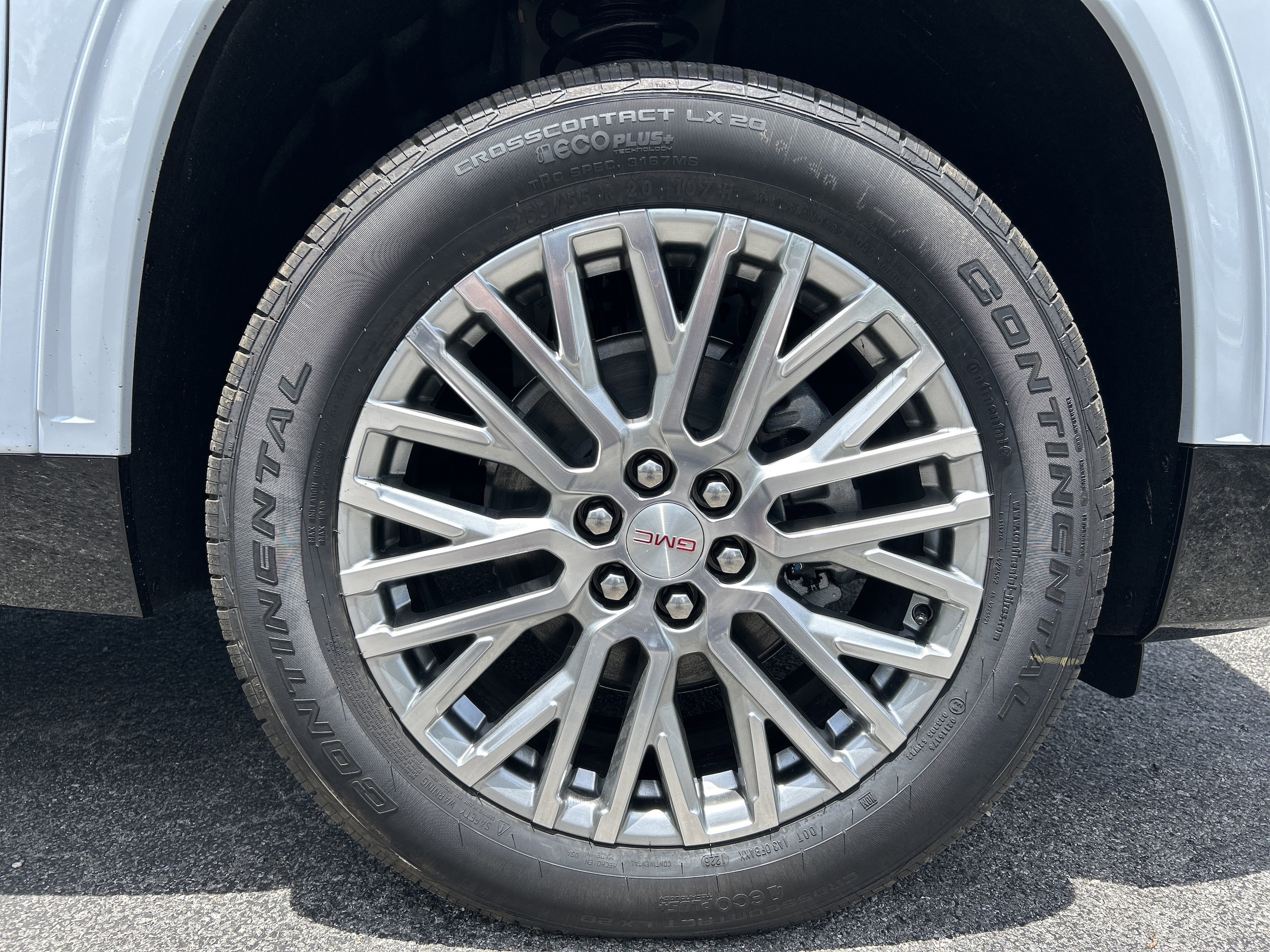 2026 GMC Acadia Denali - Photo 10