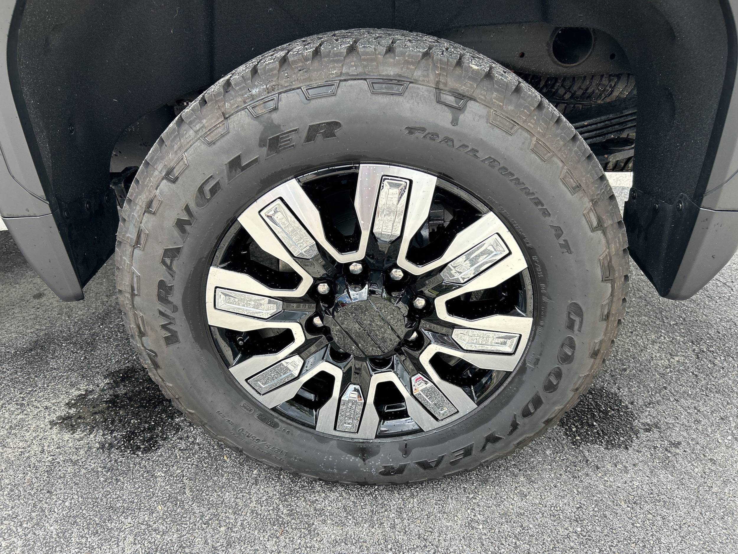 2025 GMC Sierra 2500HD Denali - Photo 18