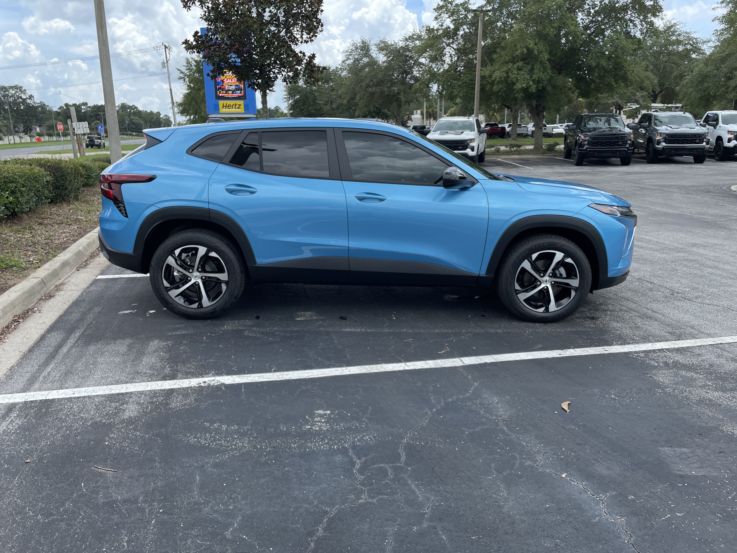 2026 Chevrolet Trax RS - Photo 8
