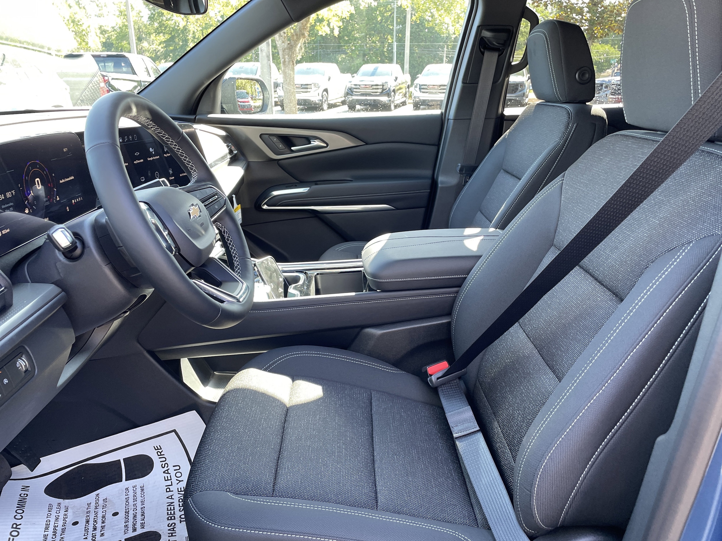 2026 Chevrolet Traverse LT - Photo 12
