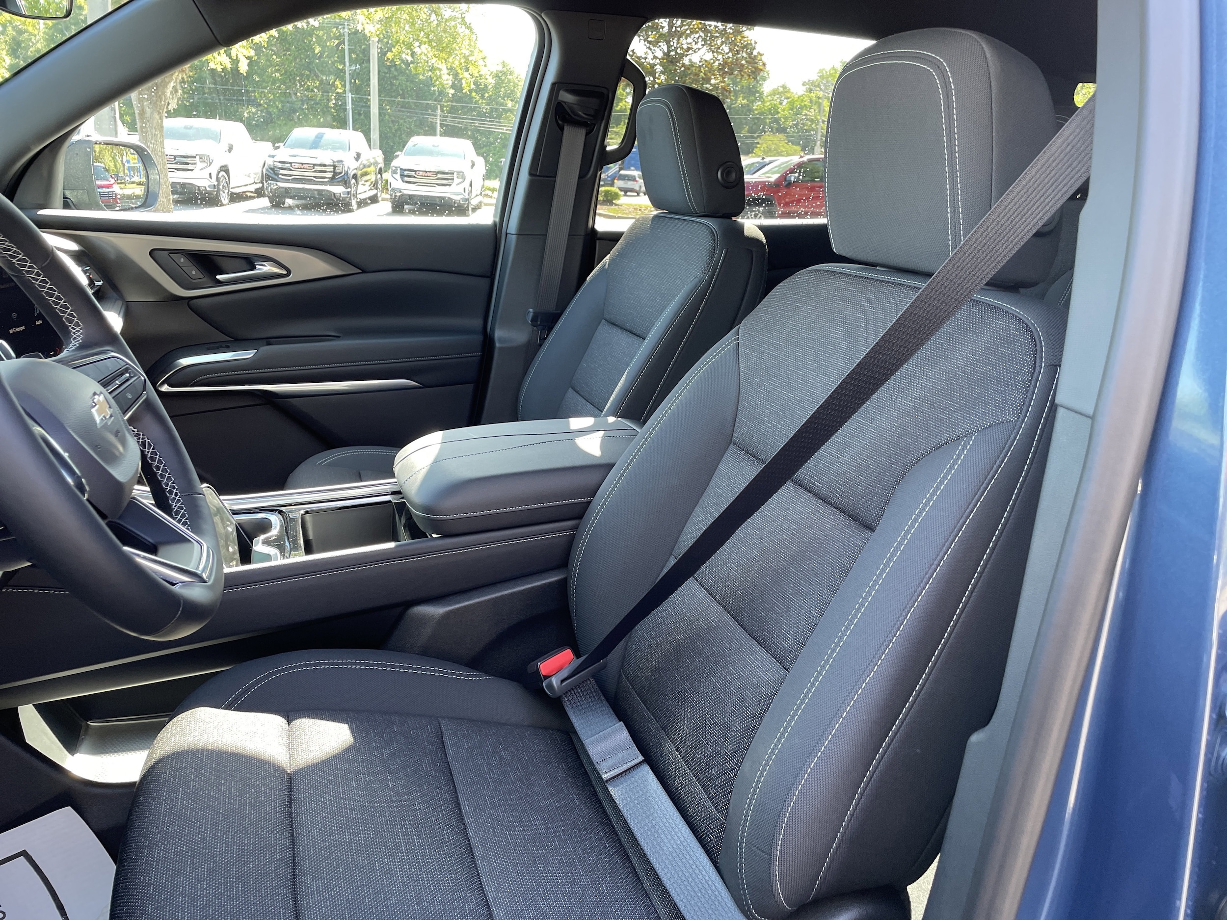 2026 Chevrolet Traverse LT - Photo 13