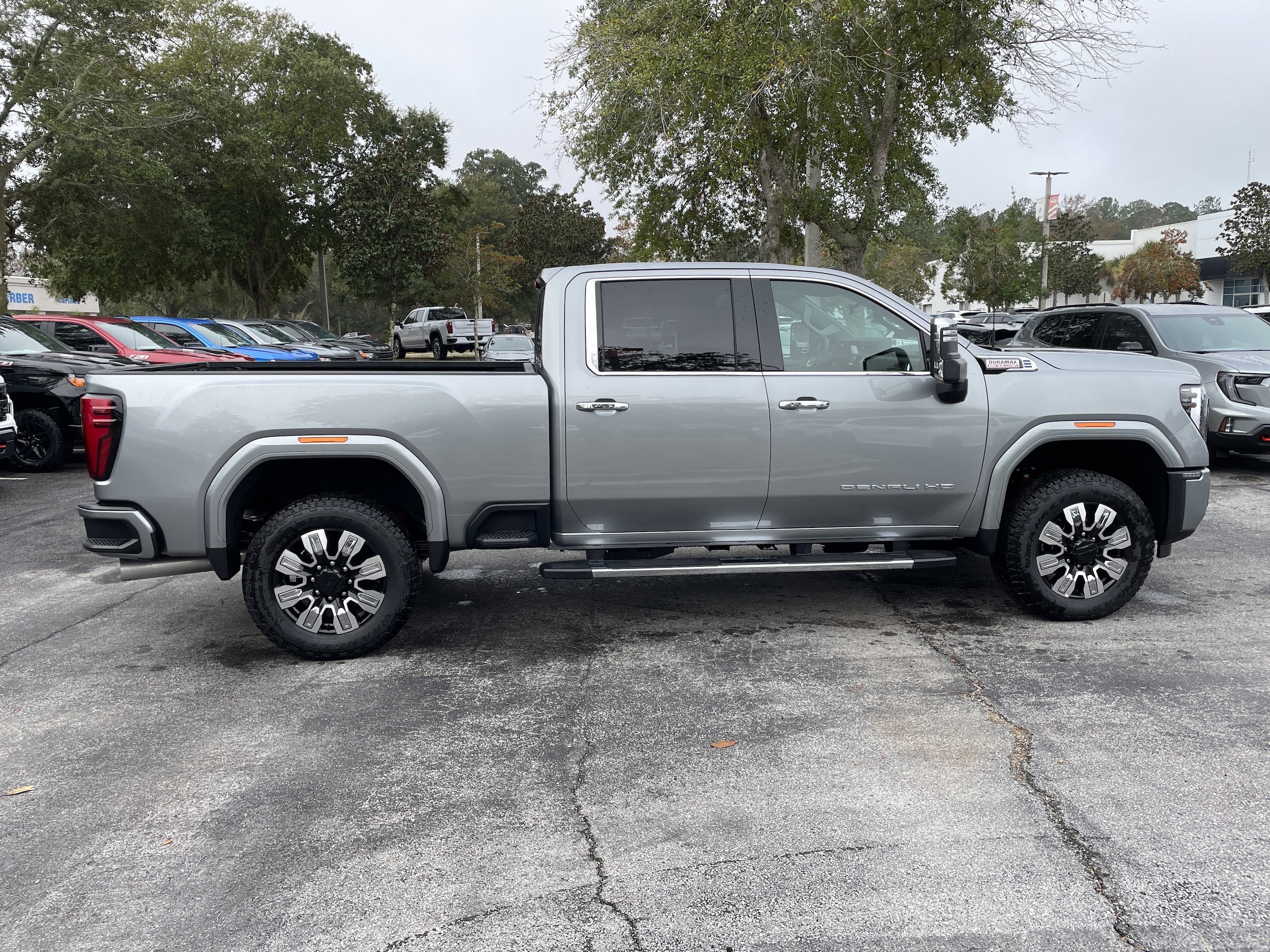 2025 GMC Sierra 2500HD Denali - Photo 8