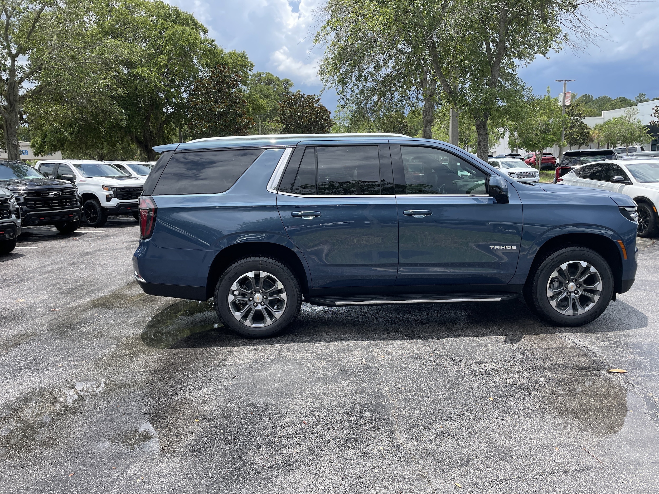 2026 Chevrolet Tahoe LS - Photo 8