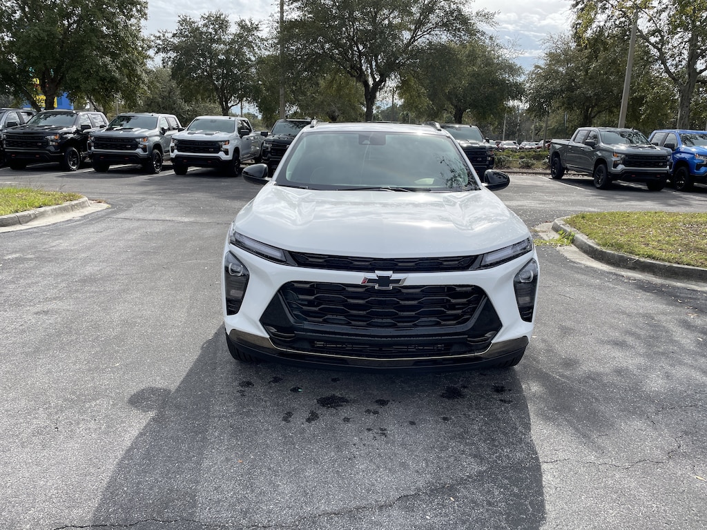 New 2025 Chevrolet Trax Activ SUV