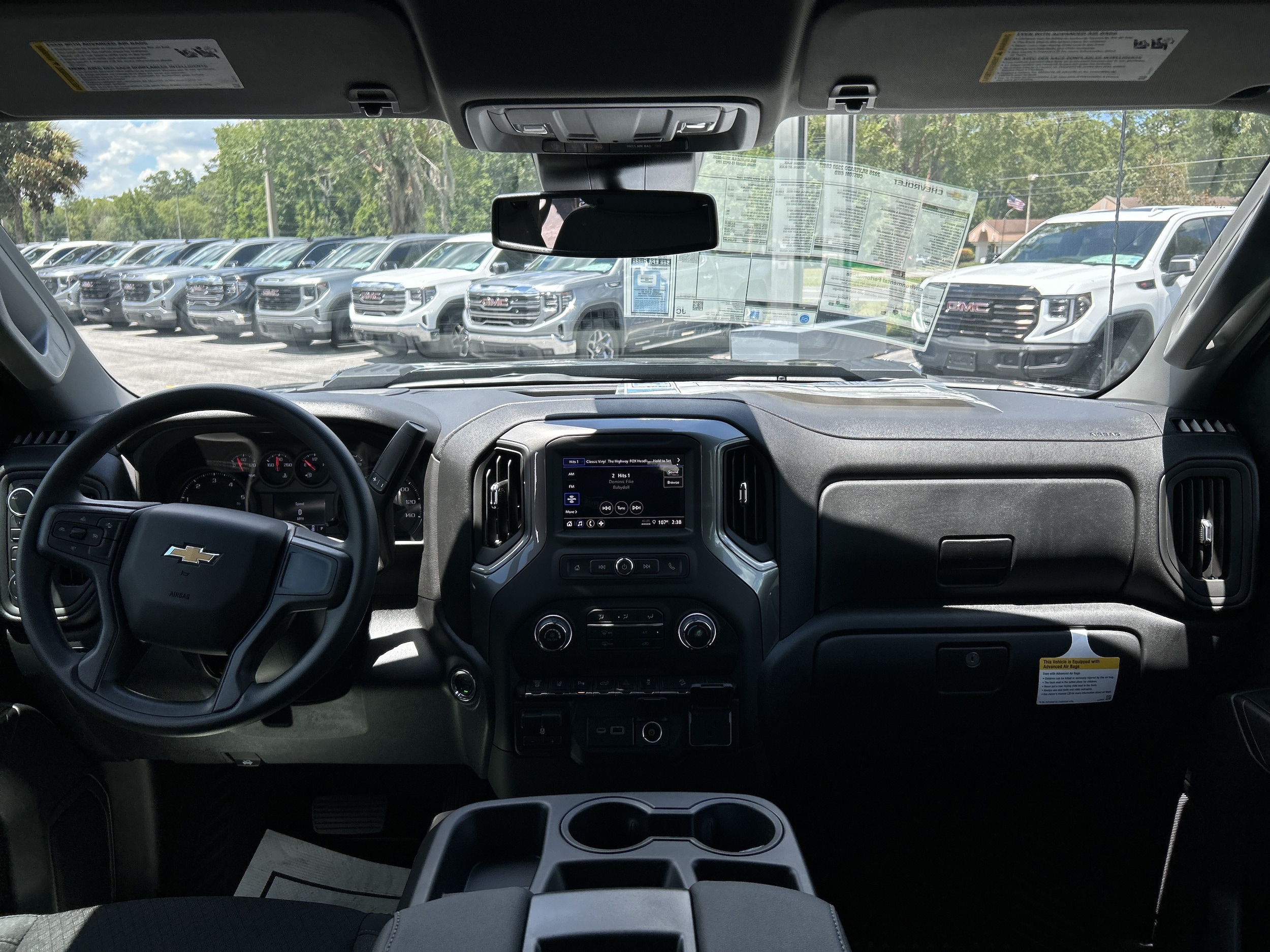 2026 Chevrolet Silverado 2500 HD Custom - Photo 32
