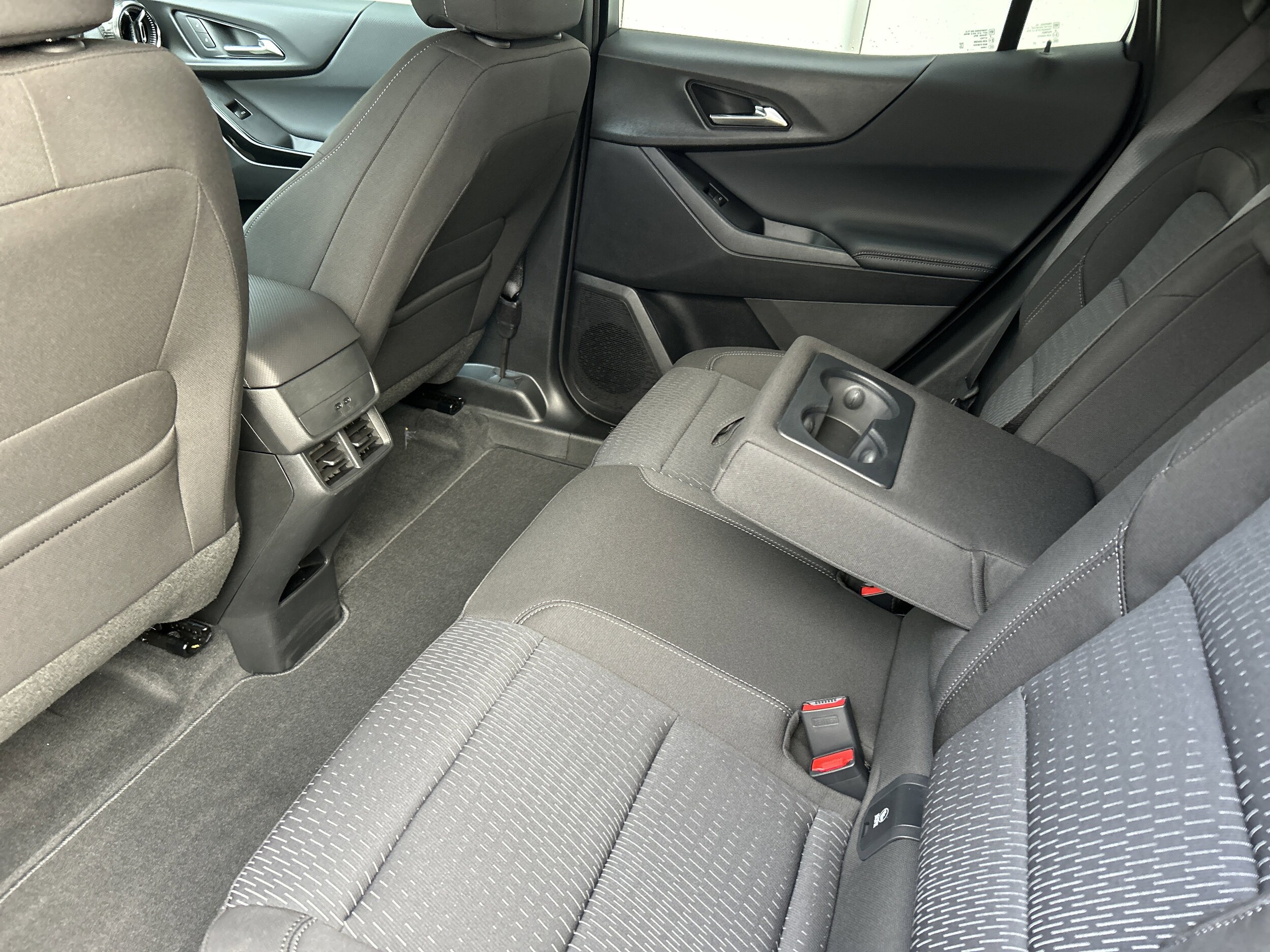 2026 Chevrolet Equinox LT - Photo 42