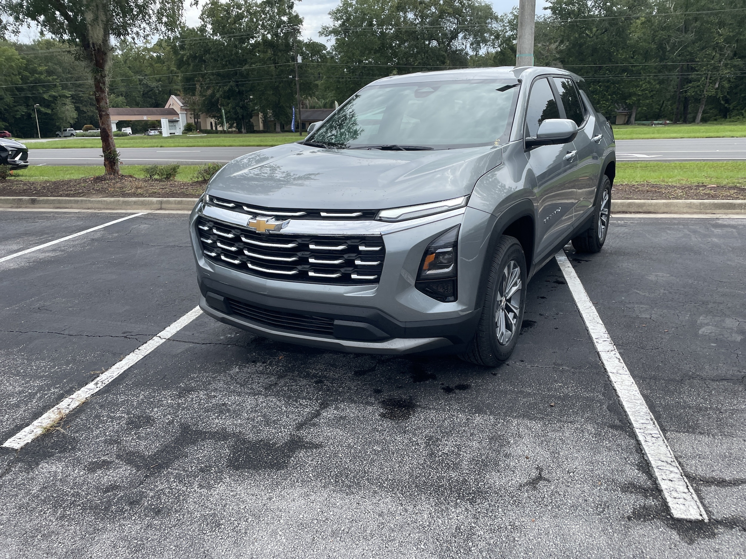 2027 Chevrolet Equinox LT - Photo 3