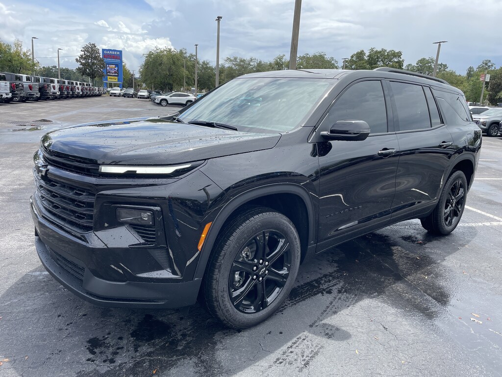 New 2027 Chevrolet Traverse LT SUV