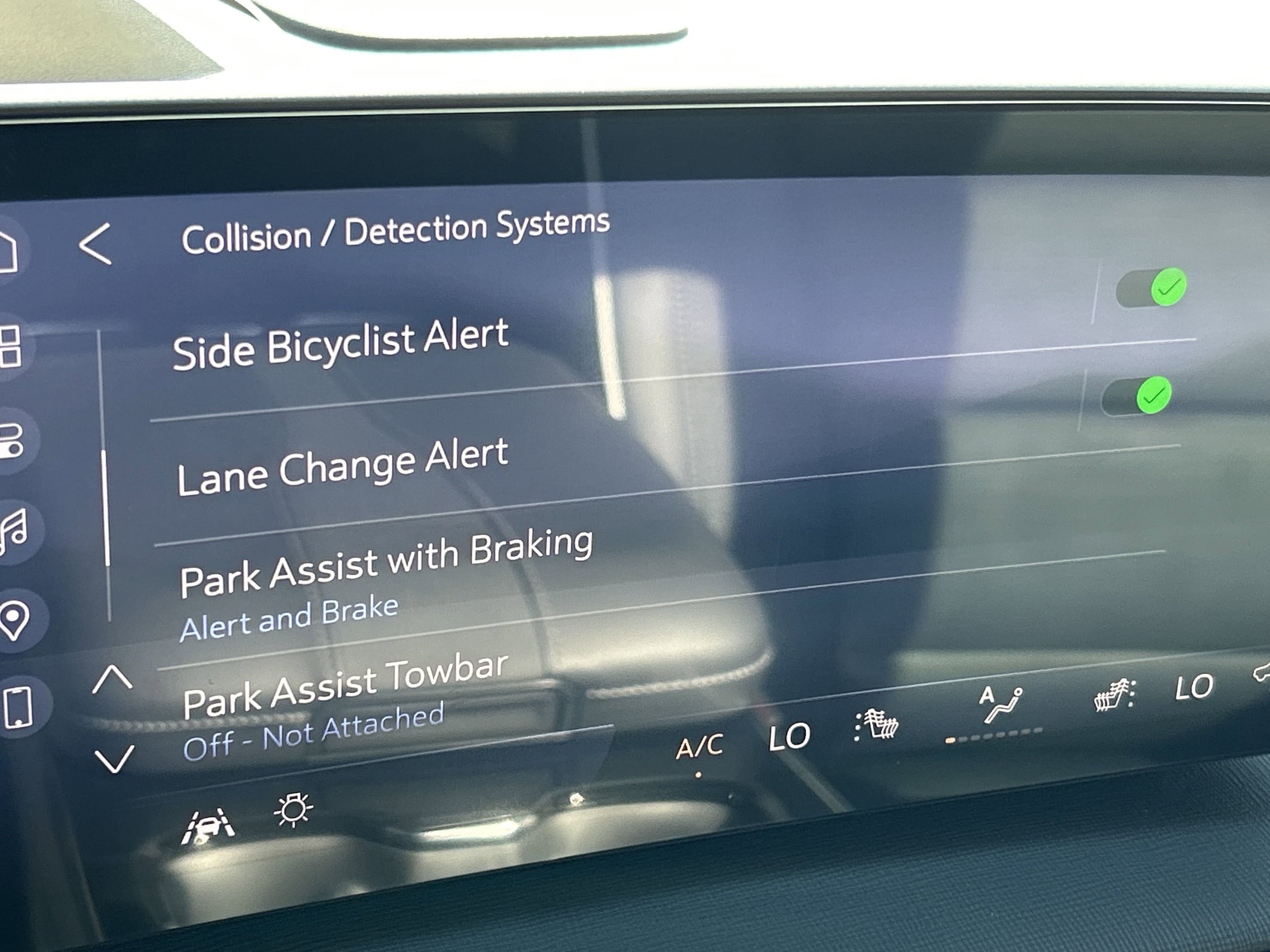 2026 Buick Enclave Sport Touring - Photo 39